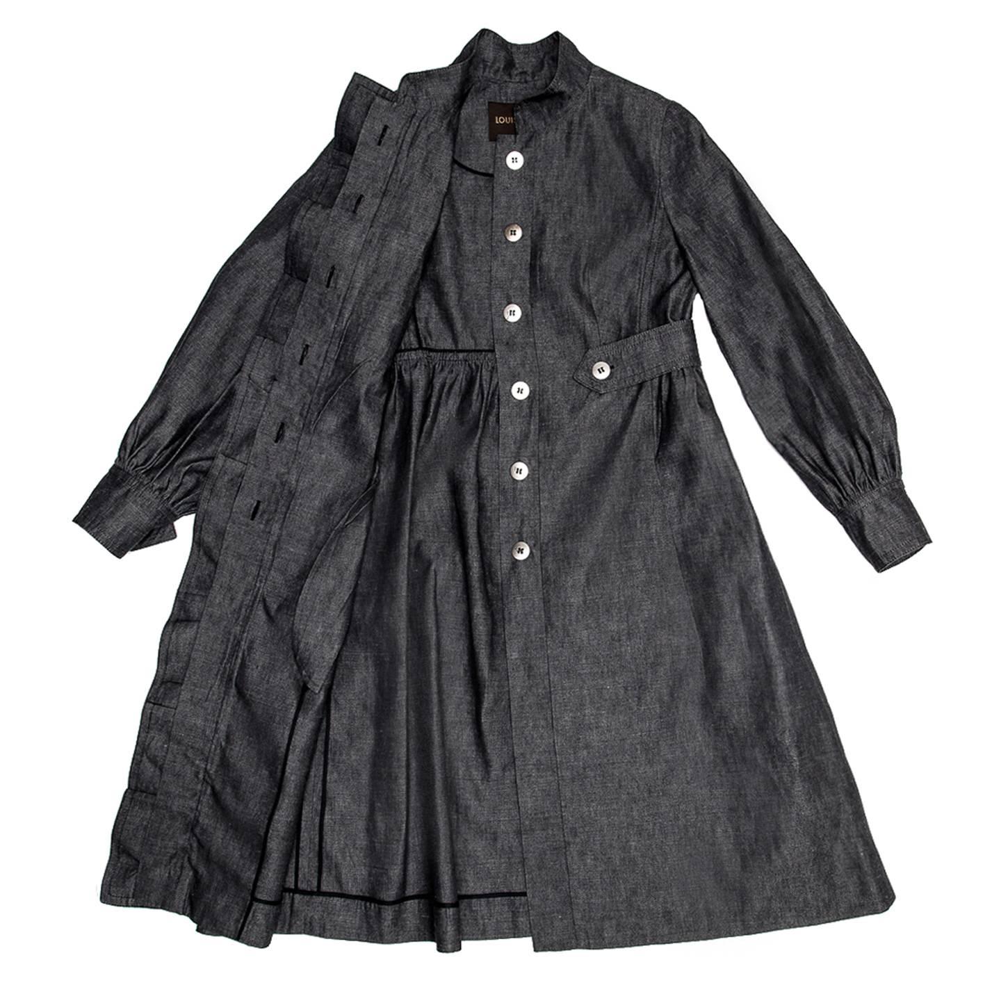 Louis Vuitton Dark Blue Denim Coat In New Condition For Sale In Brooklyn, NY