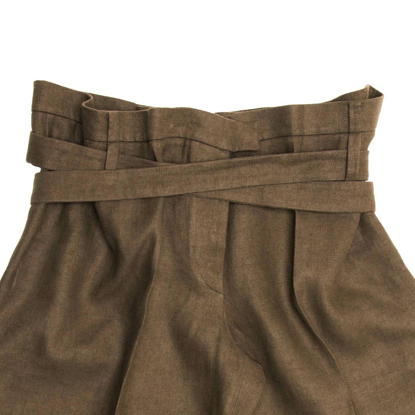 Women's Chloe' Brown Linen Cropped Pants For Sale