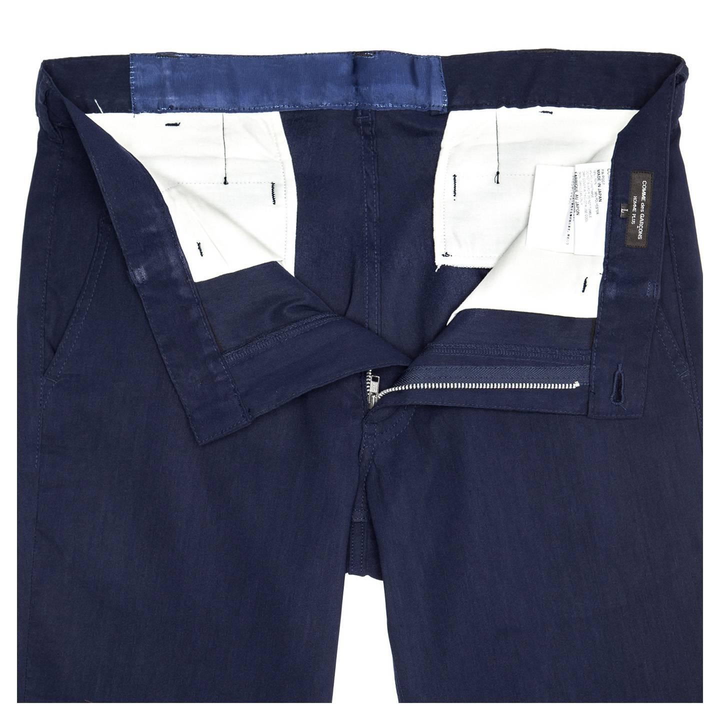 Women's Comme des Garçons Navy Stretch Capri Pants For Sale
