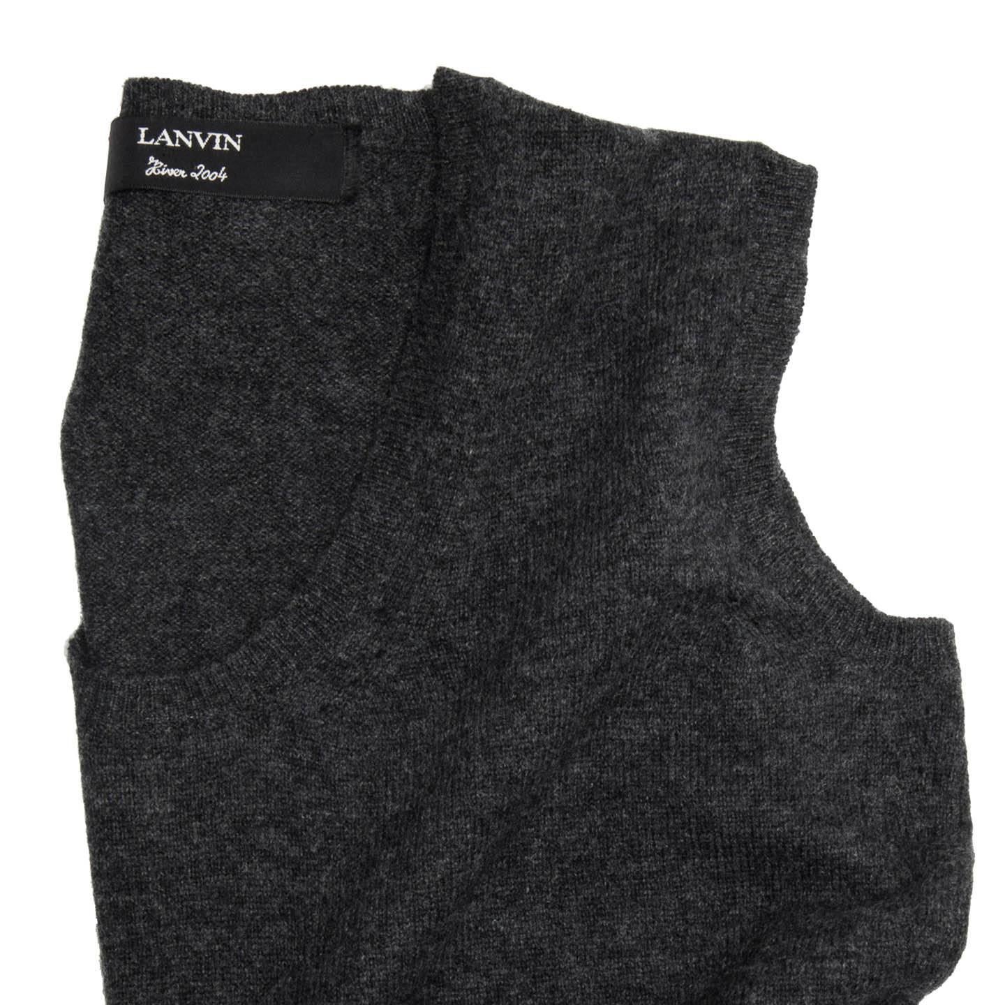 Lanvin Charcoal Grey Cashmere Vest In New Condition For Sale In Brooklyn, NY