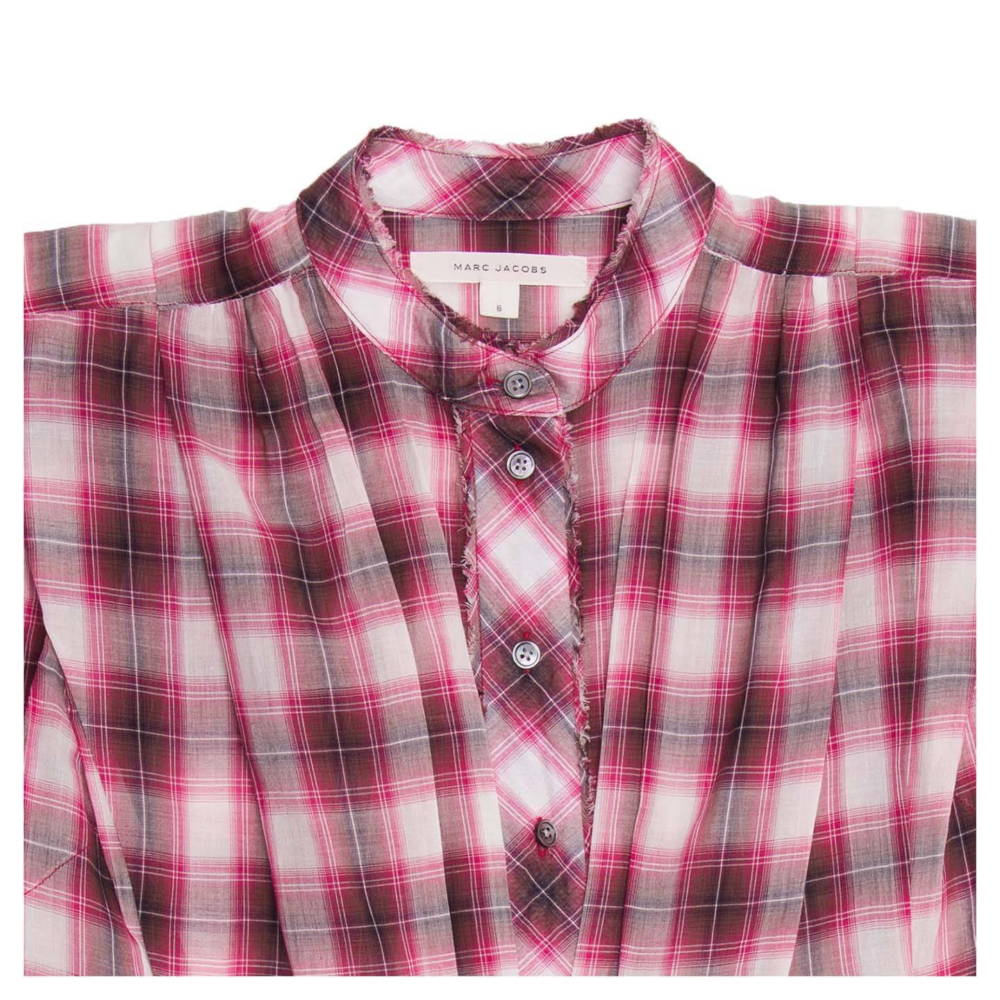 Marc Jacobs Red Plaid Cotton Shirt In New Condition For Sale In Brooklyn, NY