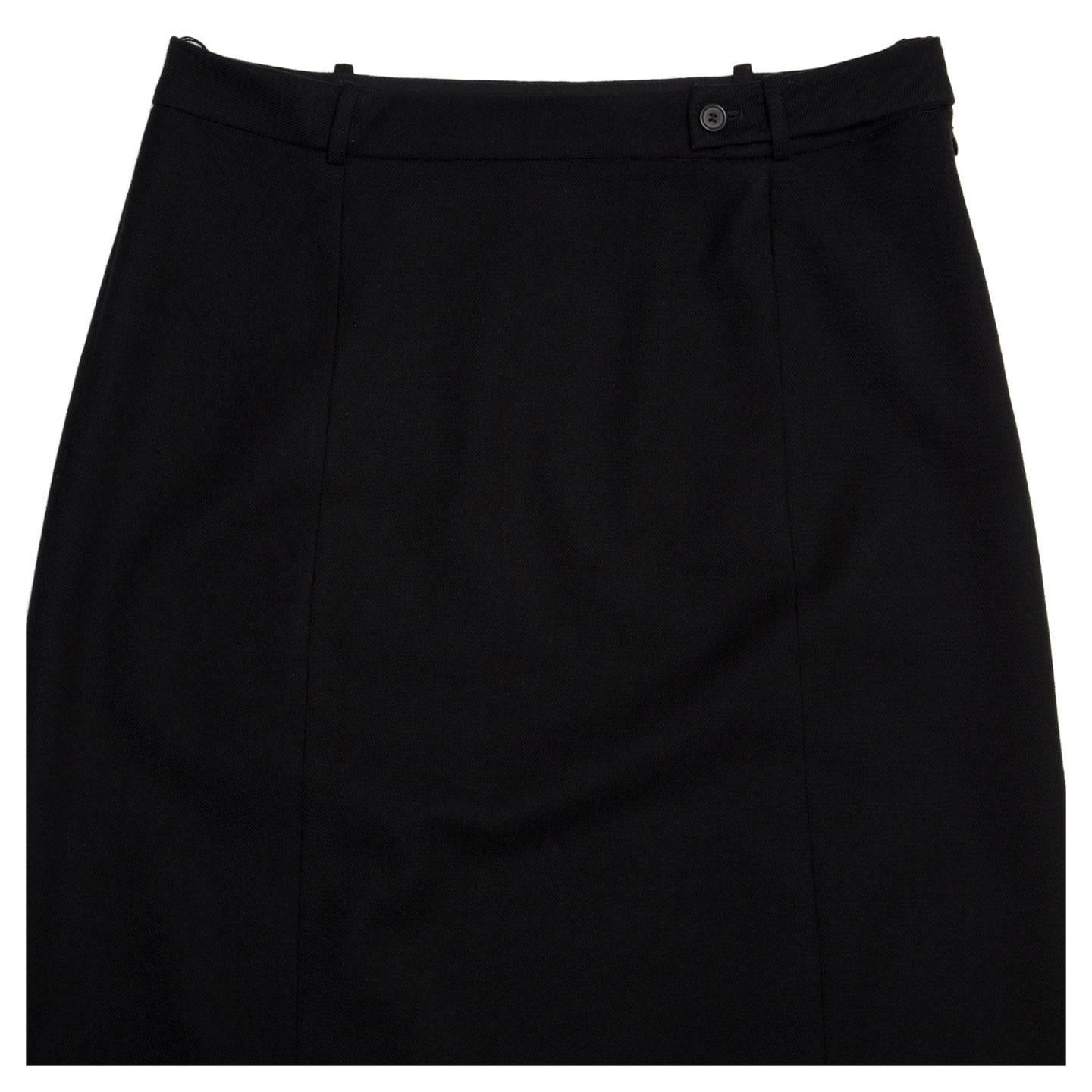 prada black skirt