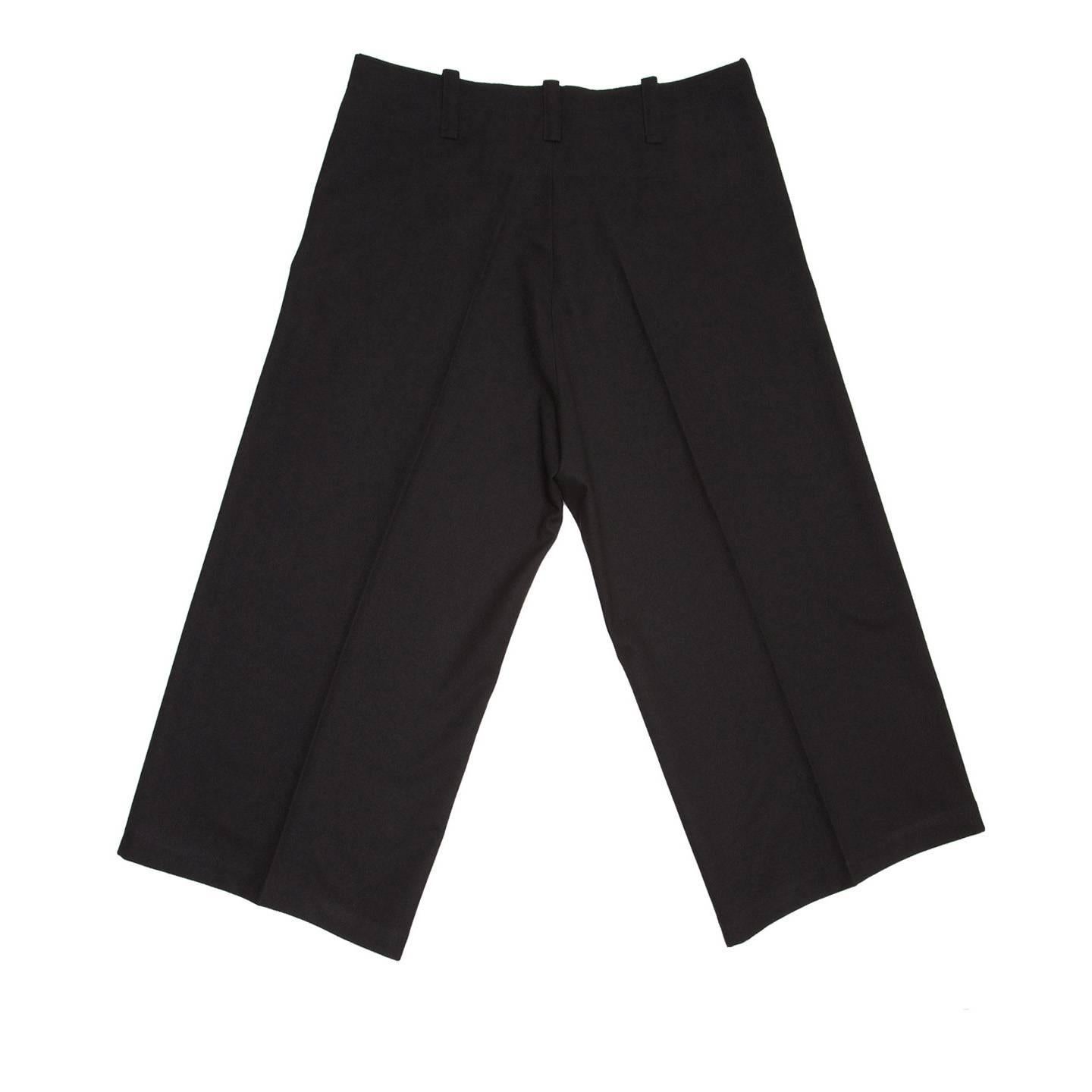 Yohji Yamamoto Black Wide Legged Slack Pants In Excellent Condition In Brooklyn, NY