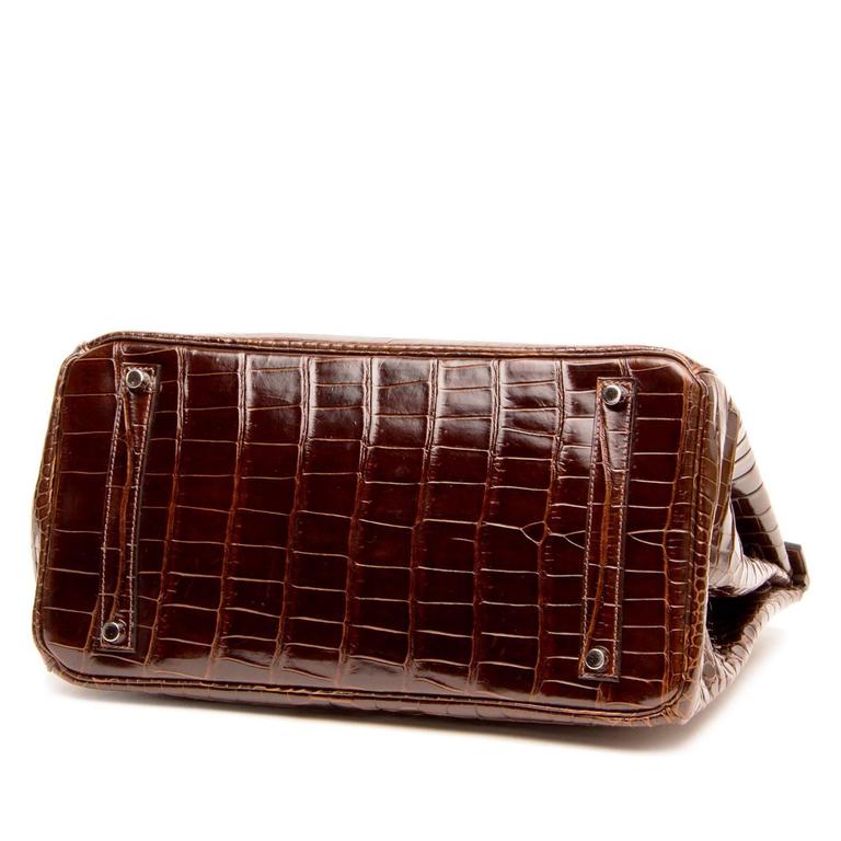 Hermès Birkin Chocolate Brown Porosus Crocodile Bag 35cm w/ Palladium  Hardware For Sale at 1stDibs