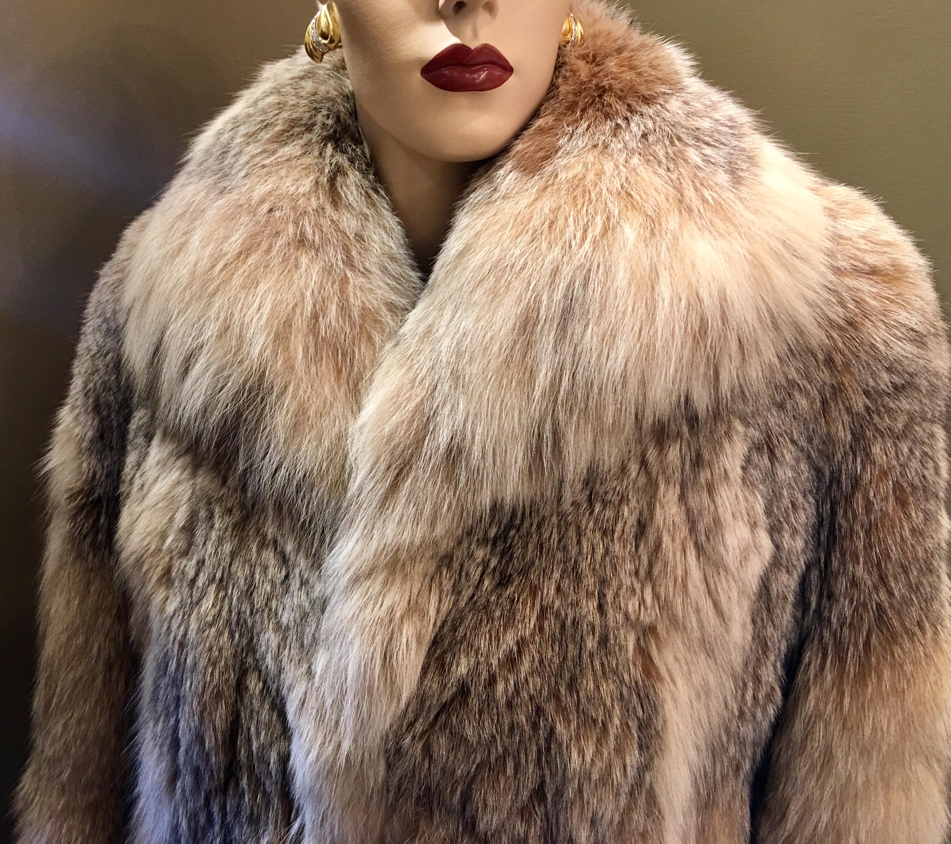 Sumptuous Siberian Lynx Fur Coat by Revillion Paris New York Full Length 2