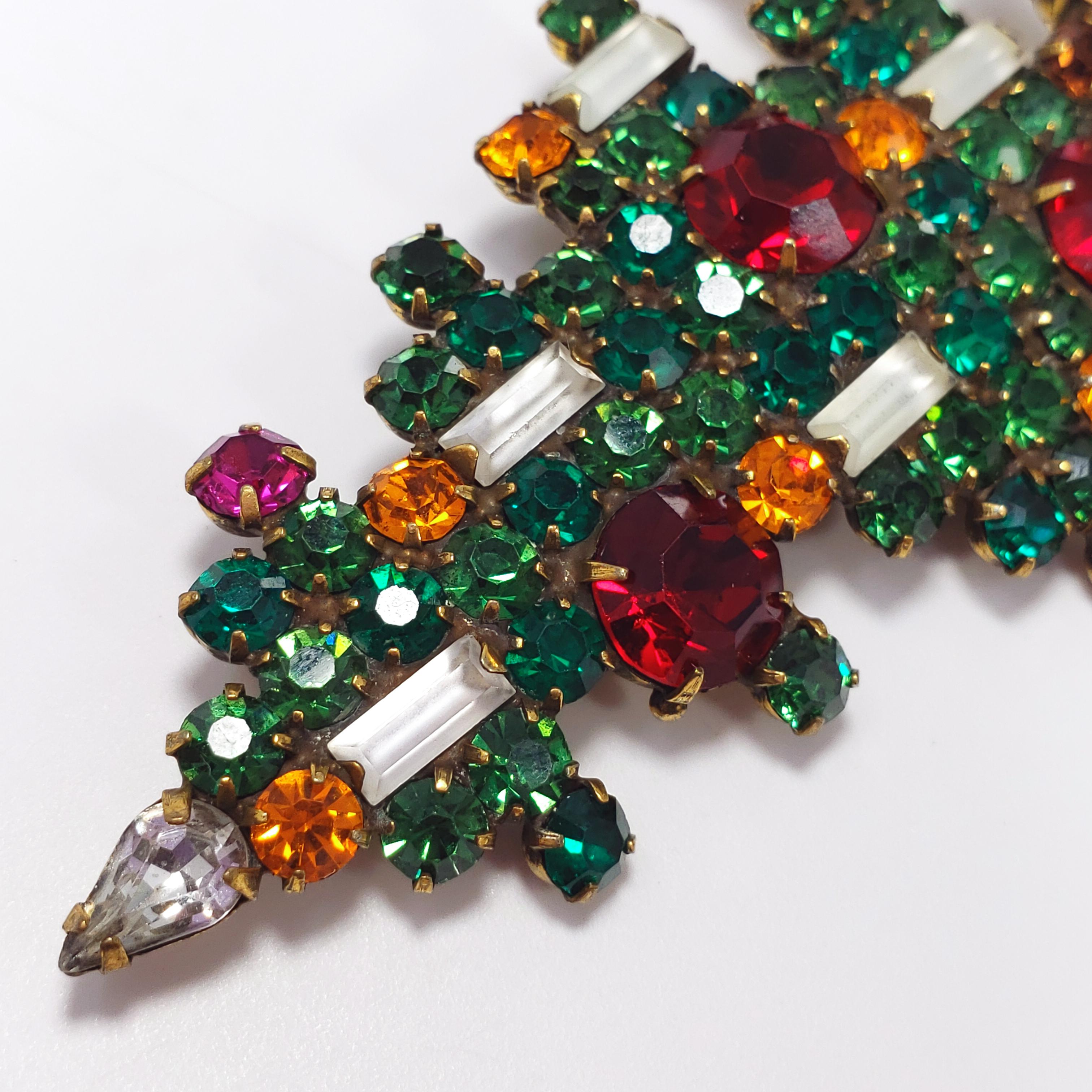 weiss christmas tree brooch