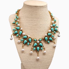 Collana a pendente di grande effetto Oscar de la Renta, turchese, con perle sintetiche e finiture dorate