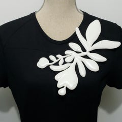 Oscar de la Renta Extra Large White Enamel Abstract Flower Statement Brooch