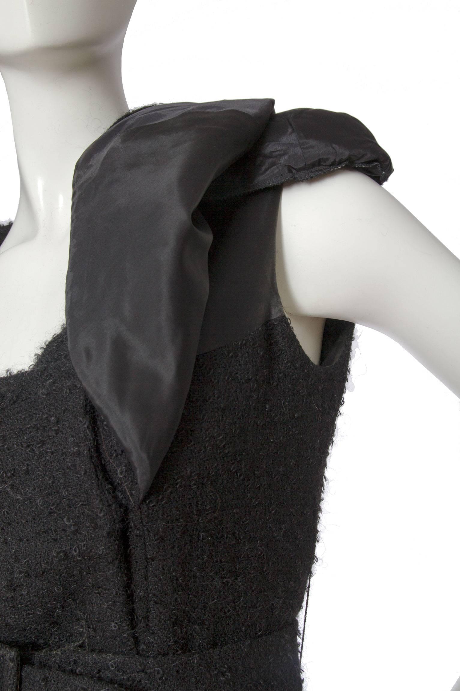 1980s black Caped Murray Arbeid Wool Dress For Sale 4