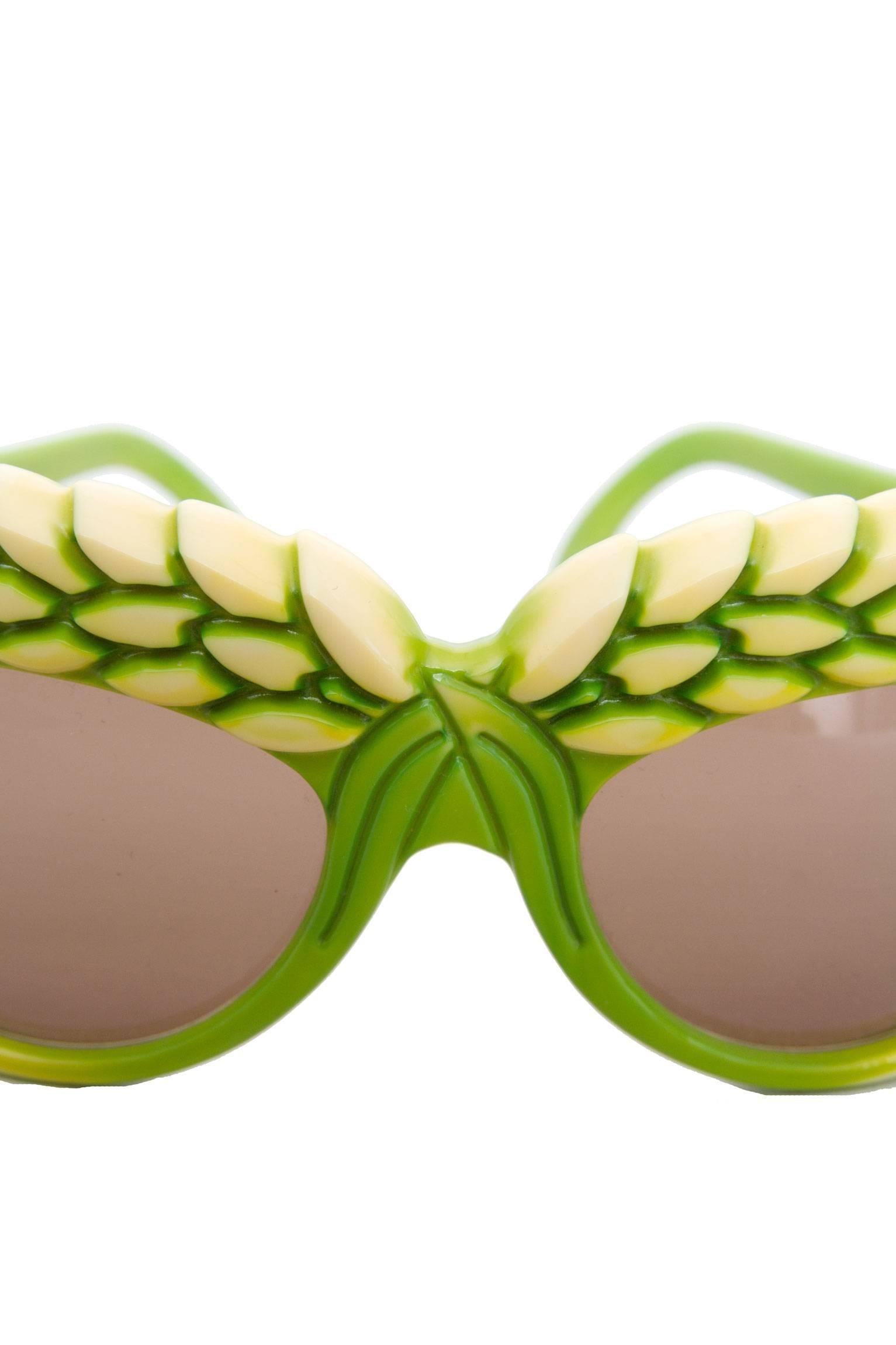 A pair of 1980s Green Isabel Canovas Sunglasses For Sale 3