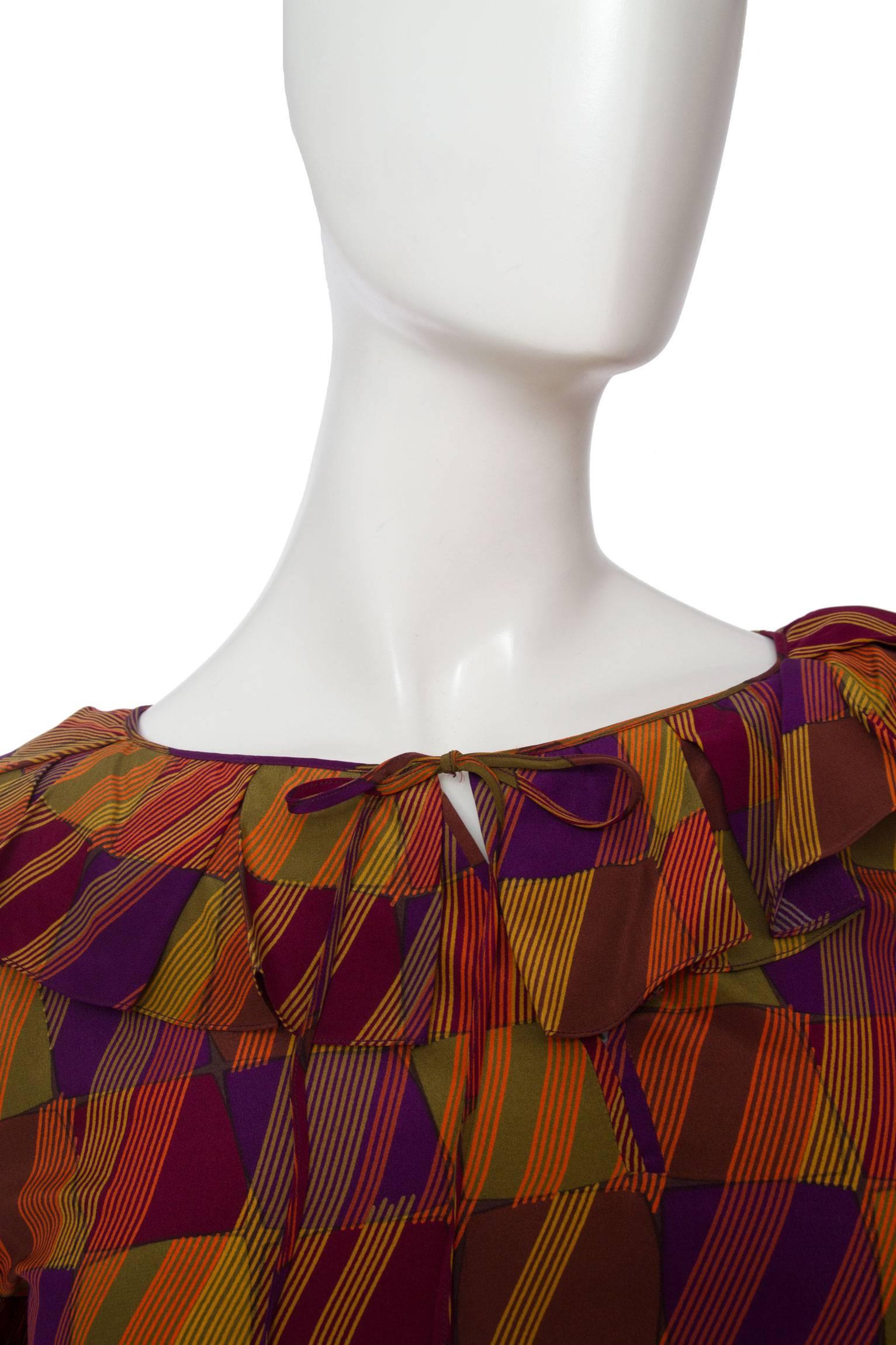 1970s Graphic Céline Silk Dress For Sale 3