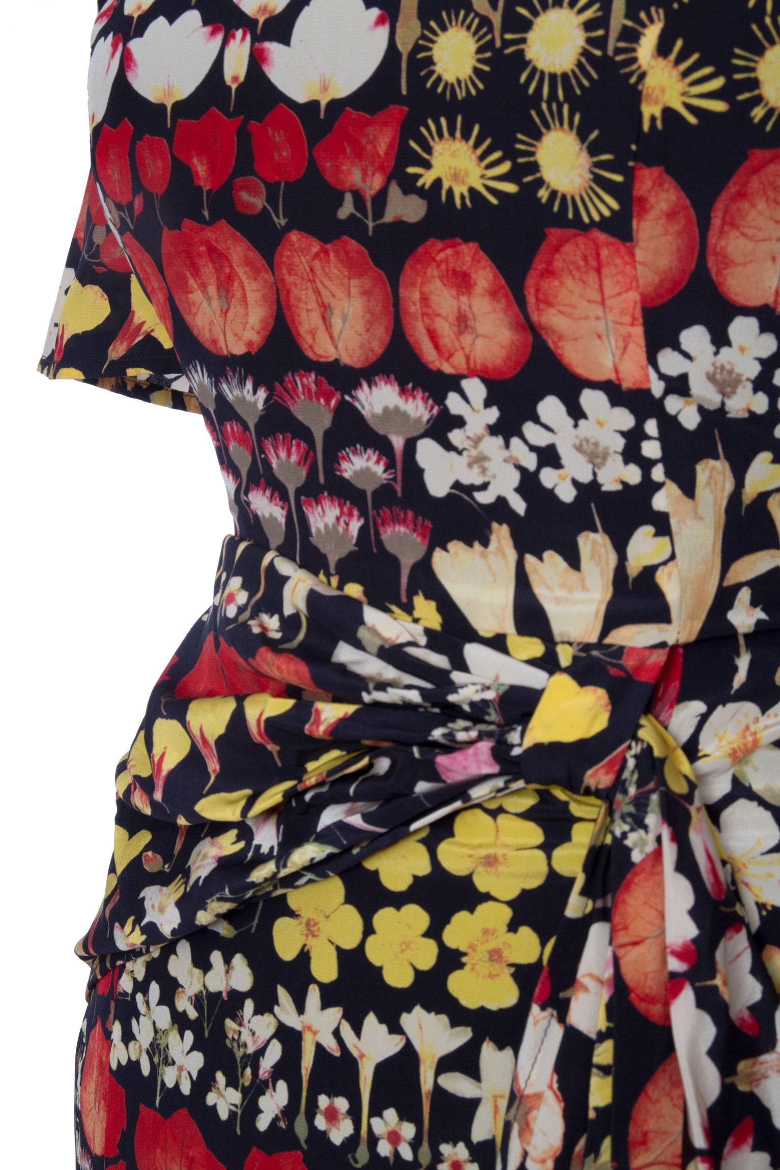 1980s Valentino Botique Fitted Floral Silk Day Dress 1