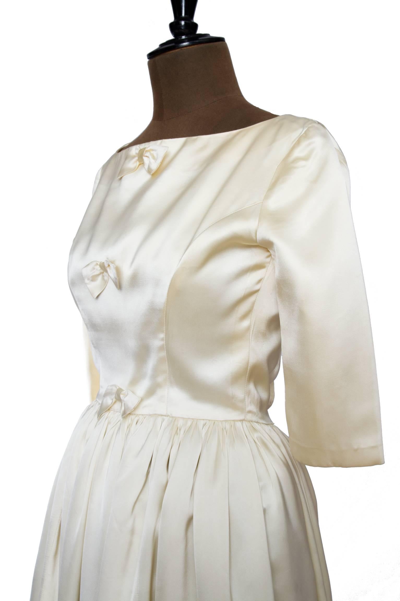 1960 Maggy Rouff Silk Wedding Gown W. Bows For Sale 1
