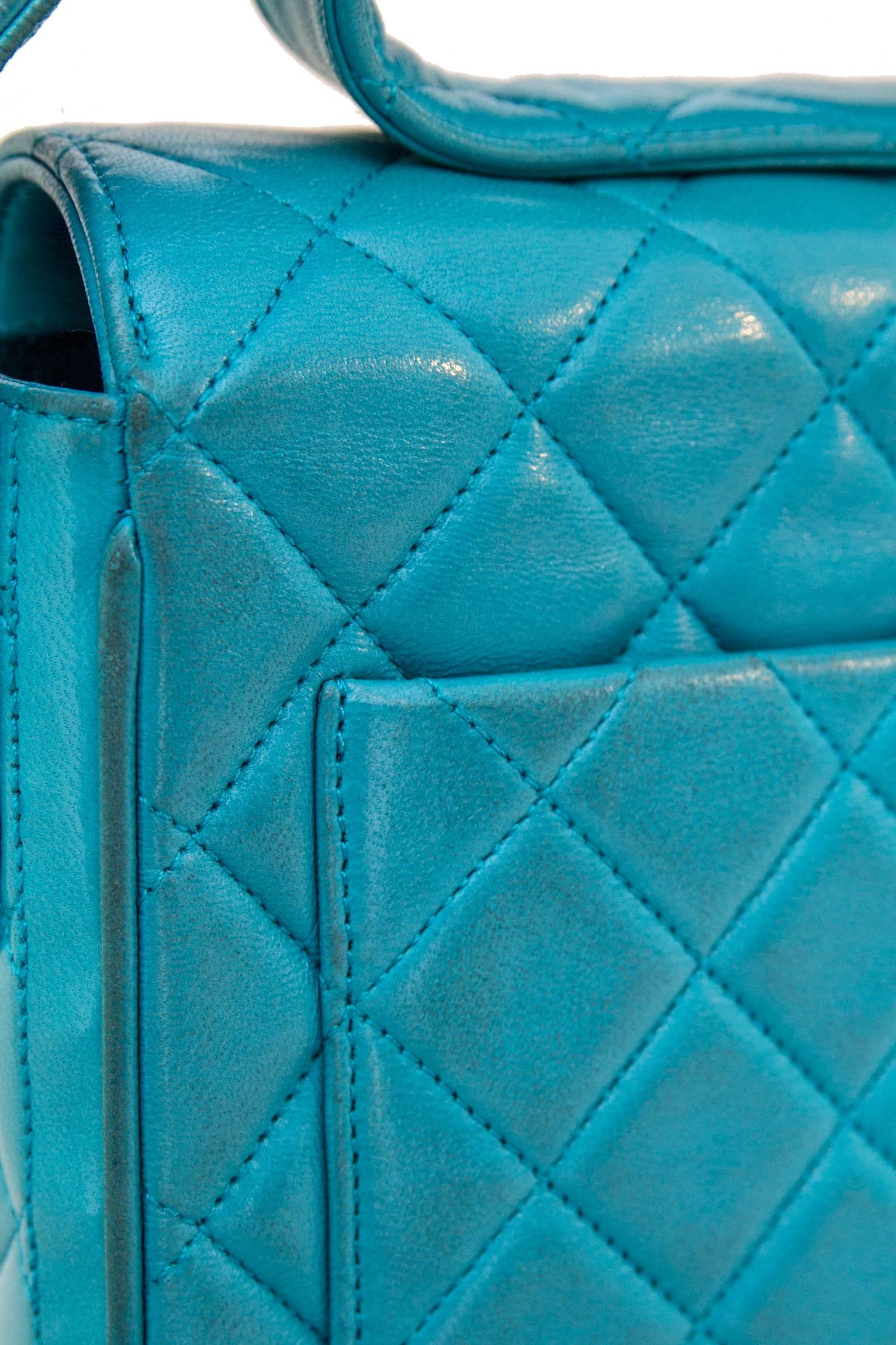 90s Turquoise Chanel Quilted Leather Shoulder Bag  2