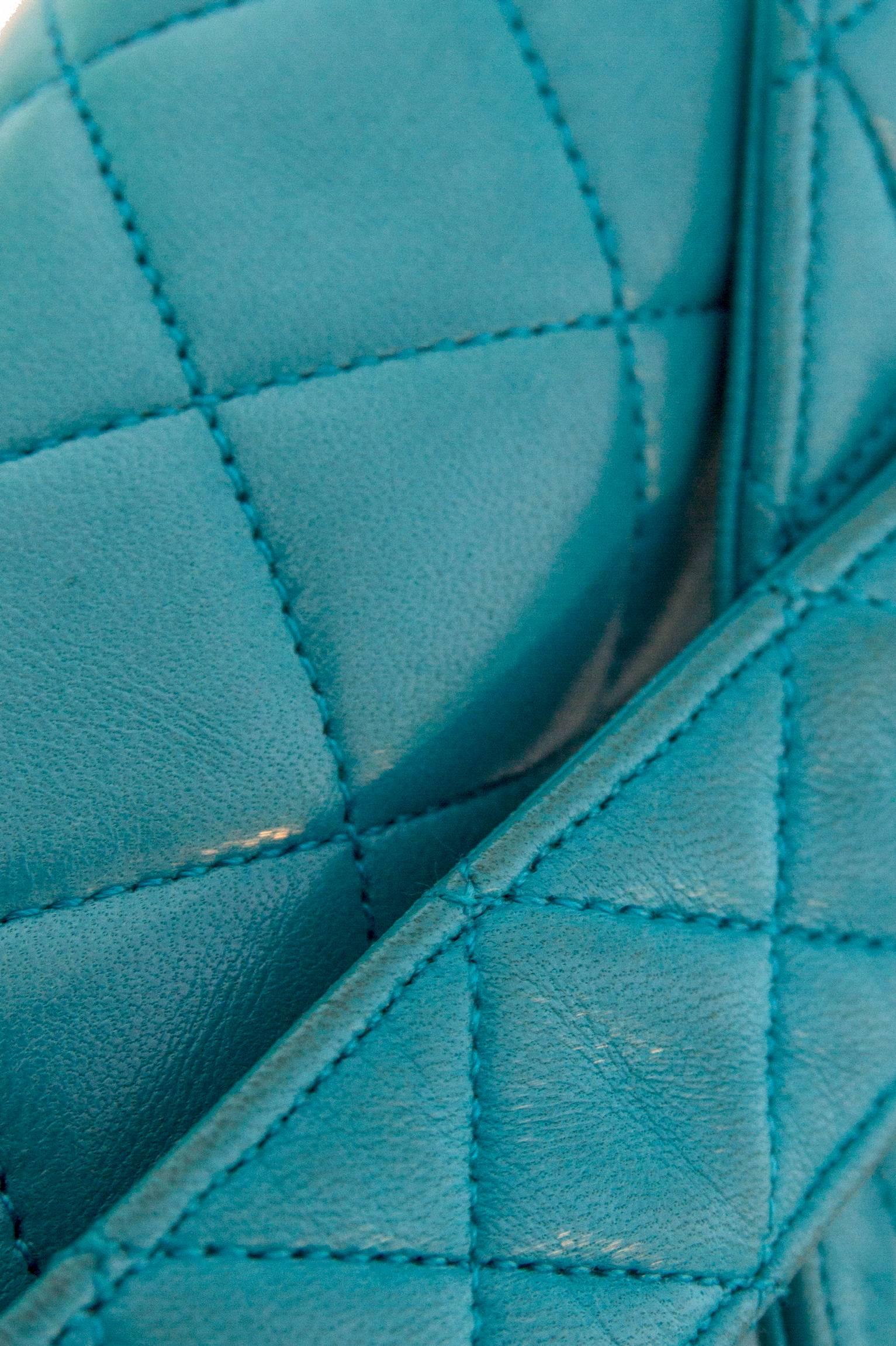 90s Turquoise Chanel Quilted Leather Shoulder Bag  3