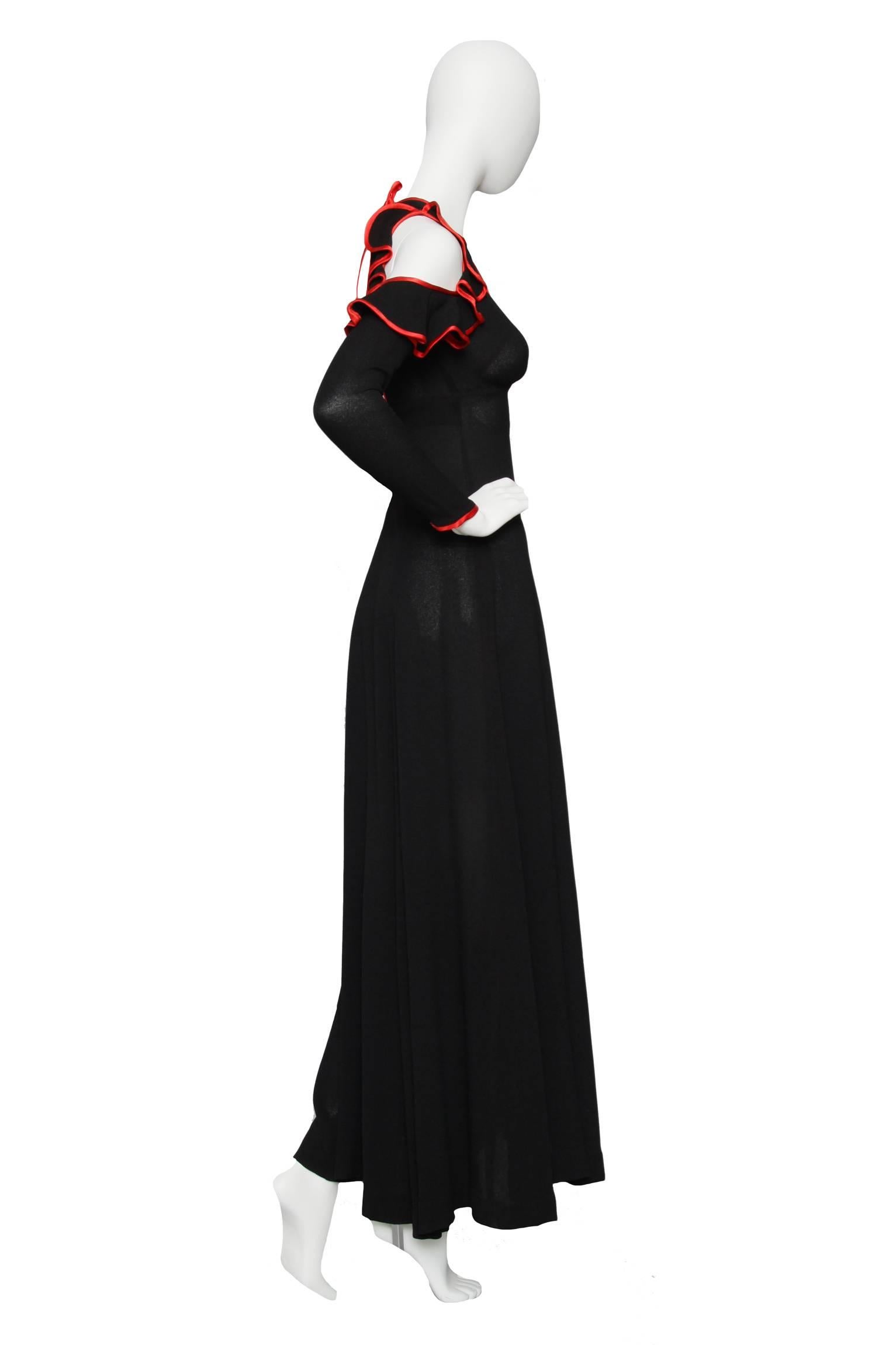 A Stunning 1970s Ossie Clark Black Evening Gown  In Good Condition For Sale In Copenhagen, DK
