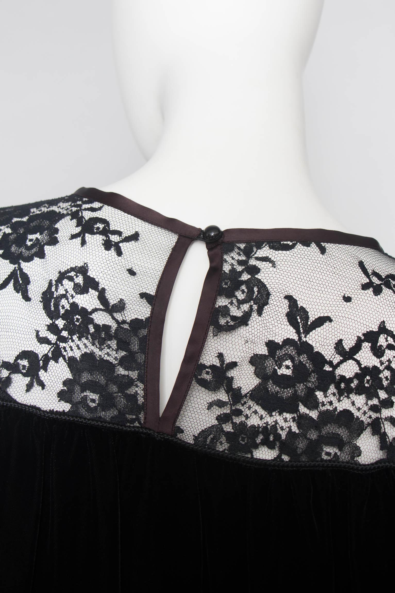 Yves Saint Laurent Rive Gauche vintage Black Velvet Dress With Lace Detail 5