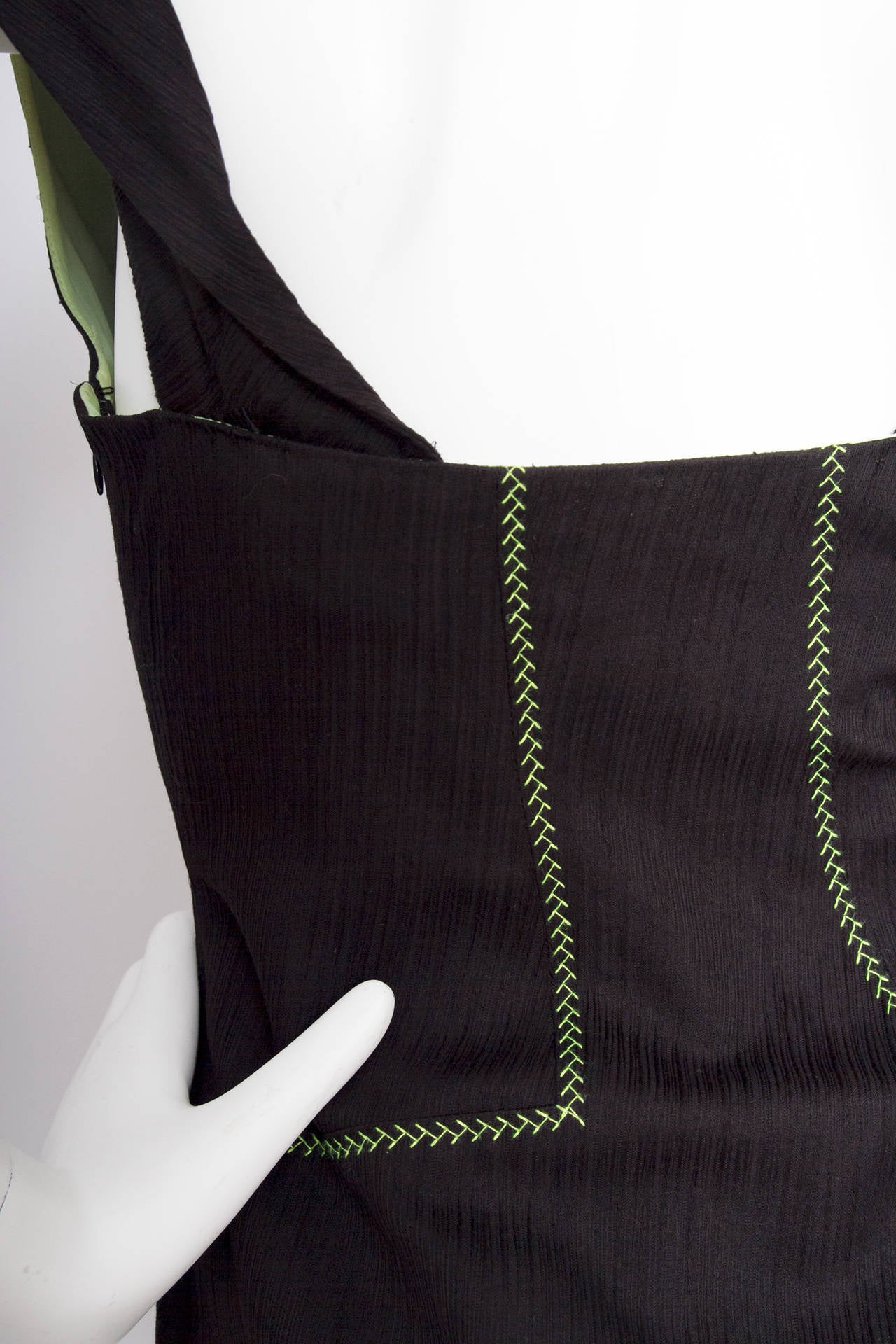 1980s Gianni Versace Couture Black Cotton Dress W. Green Topstitching For Sale 5