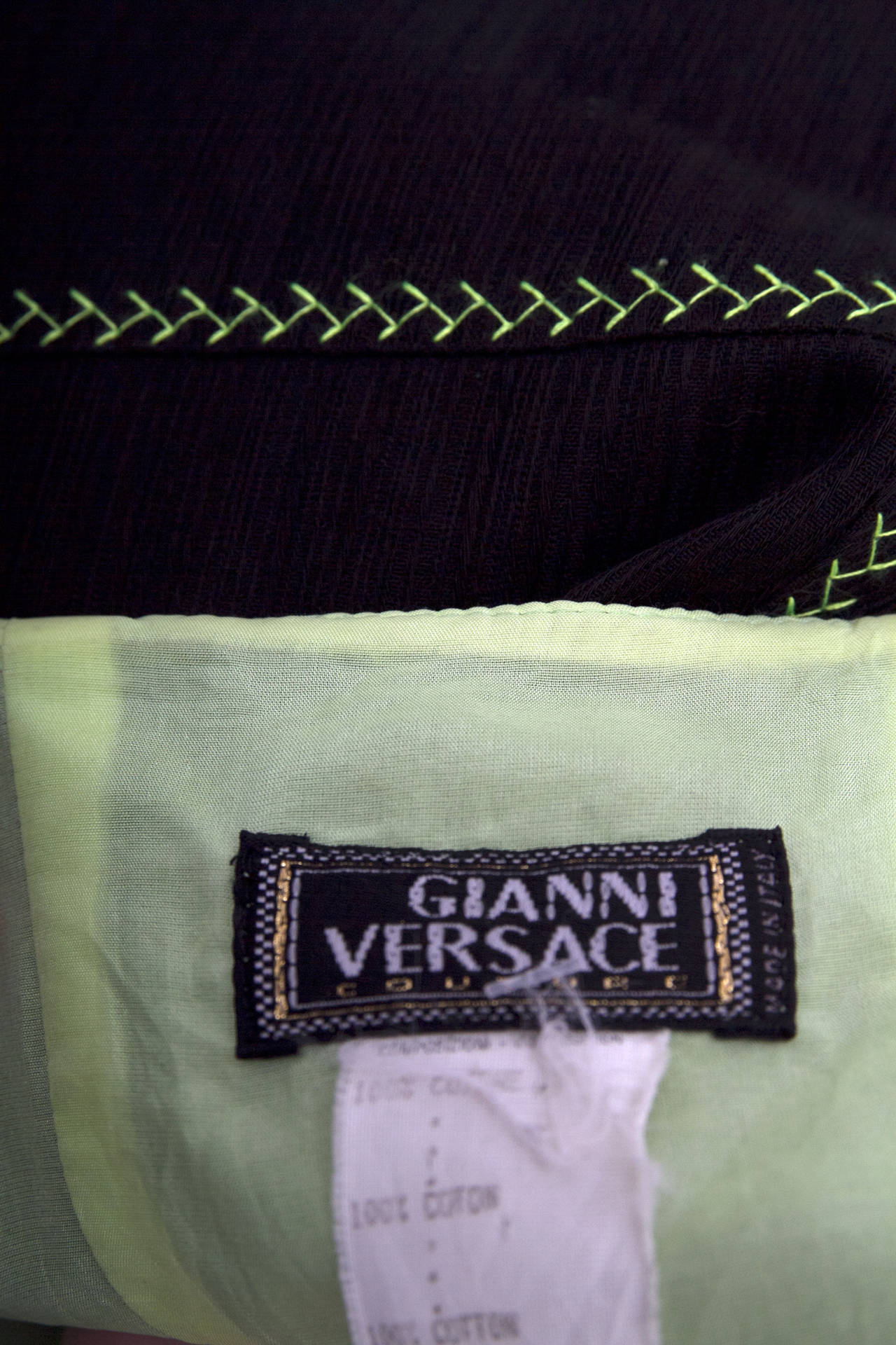 1980s Gianni Versace Couture Black Cotton Dress W. Green Topstitching For Sale 6