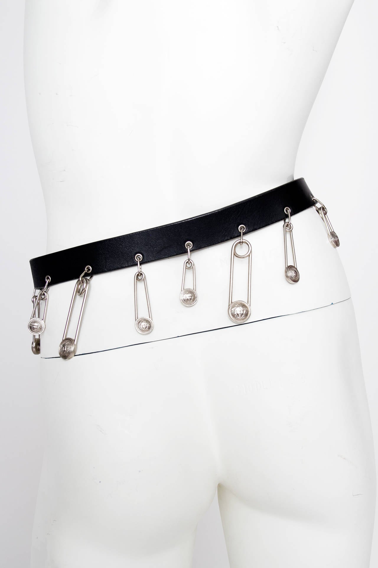 versace black safety pin belt