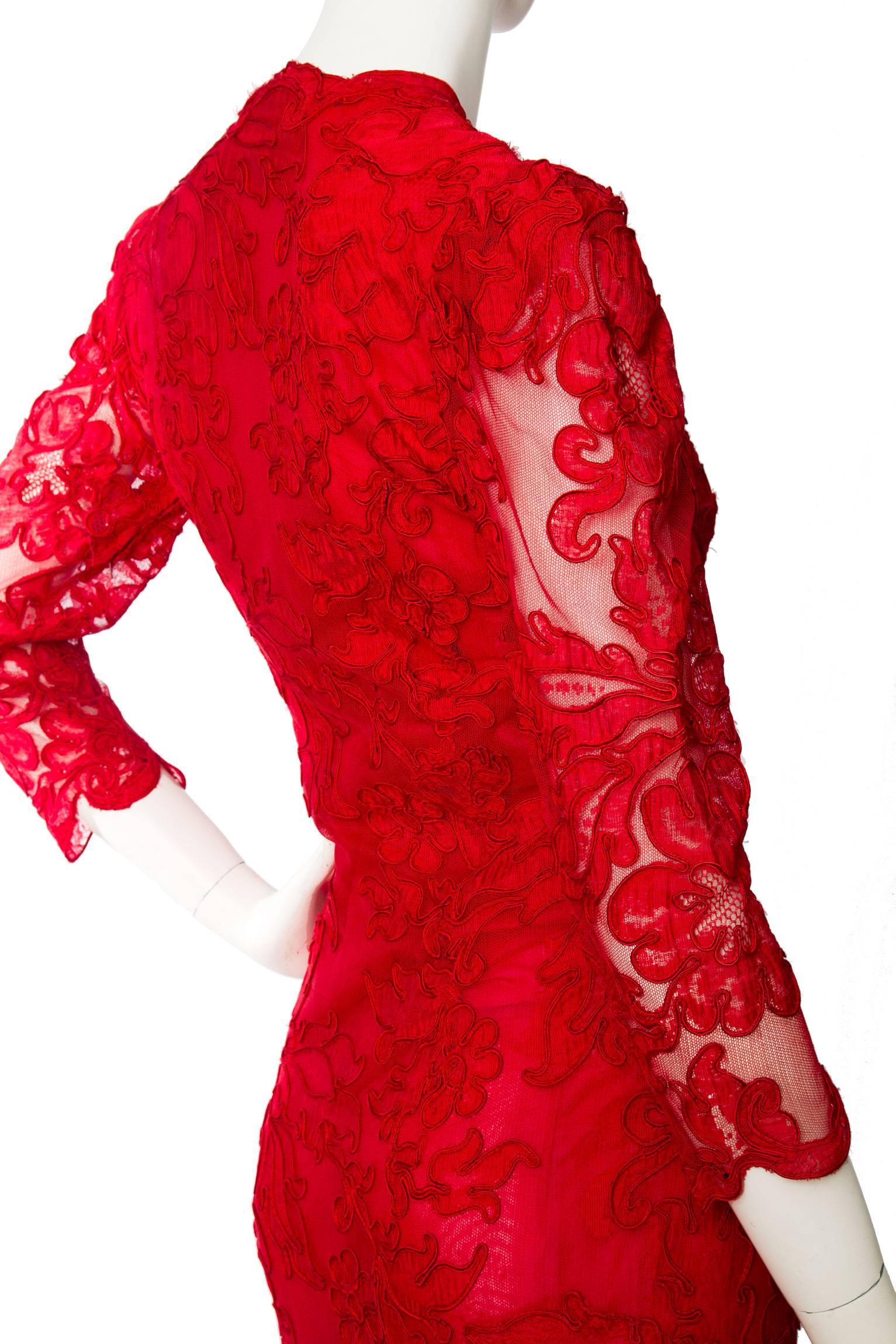 1983 Yves Saint Laurent Bright Red Haute Couture Evening Gown In Good Condition For Sale In Copenhagen, DK