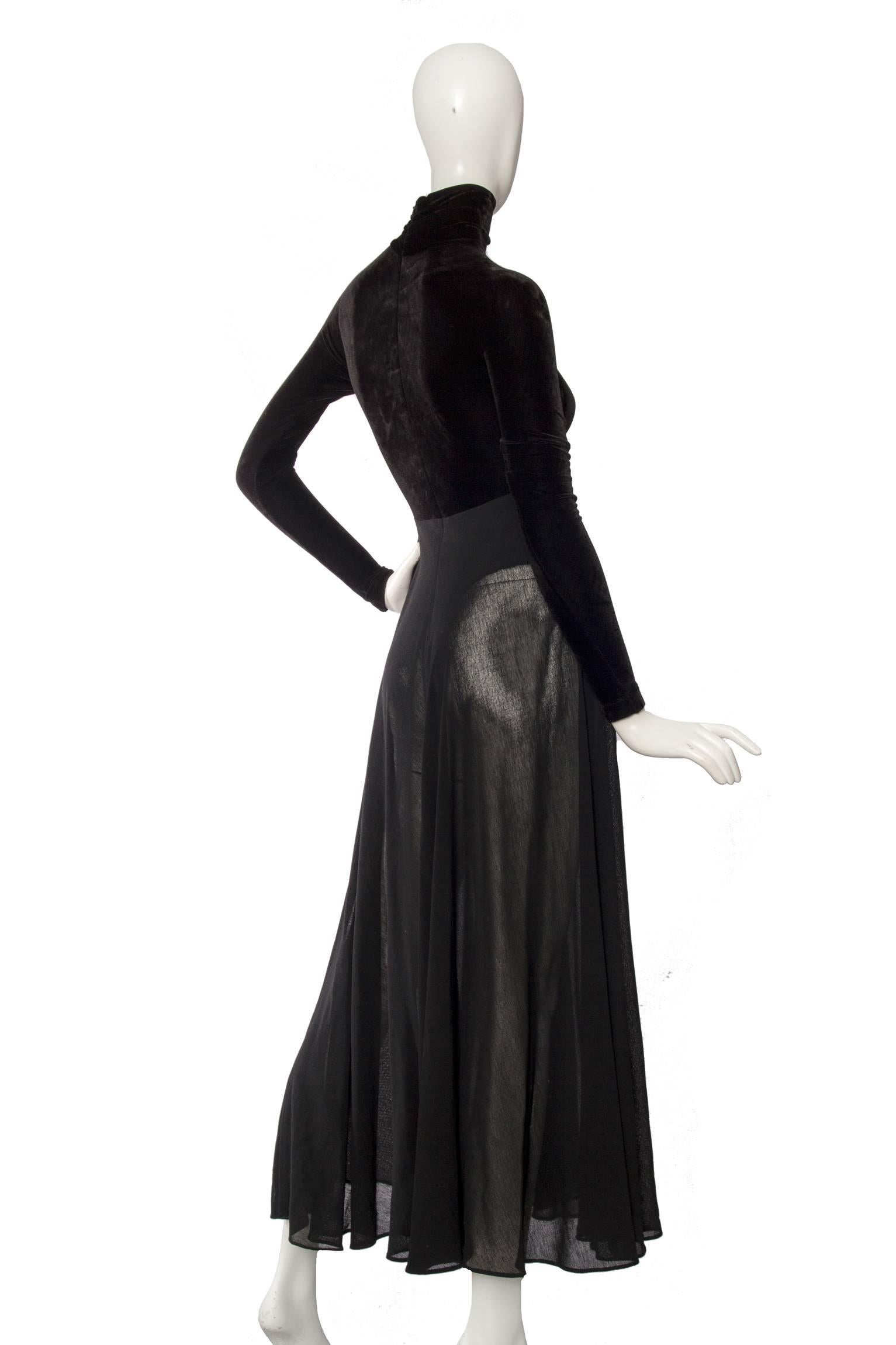 A 1990s Donna Karan Black Velvet Evening Gown  1