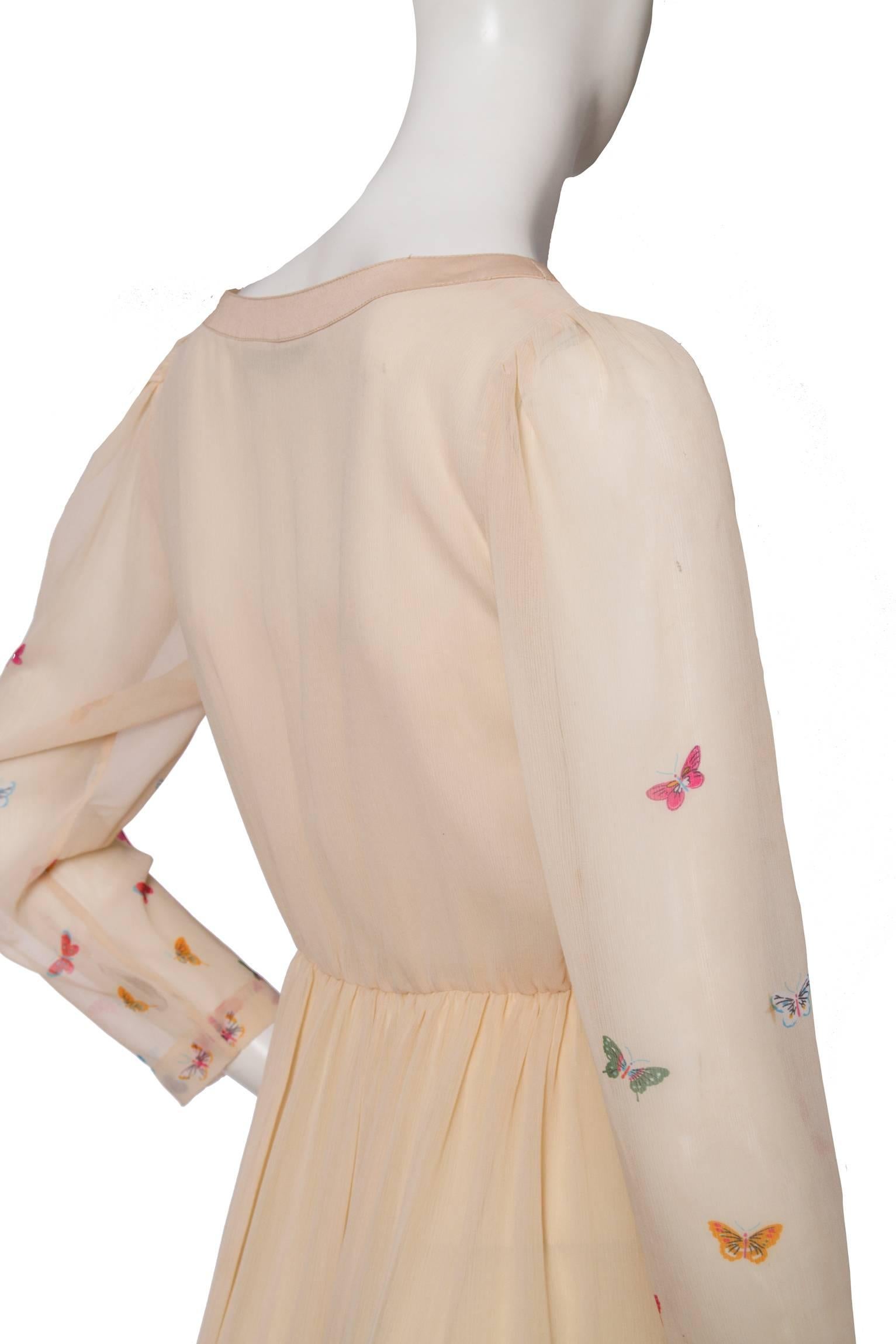 A Stunning  Hanae Mori Butterfly Silk Dress  In Good Condition In Copenhagen, DK