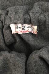 Grey Per Spook Ruffled Wool Cape