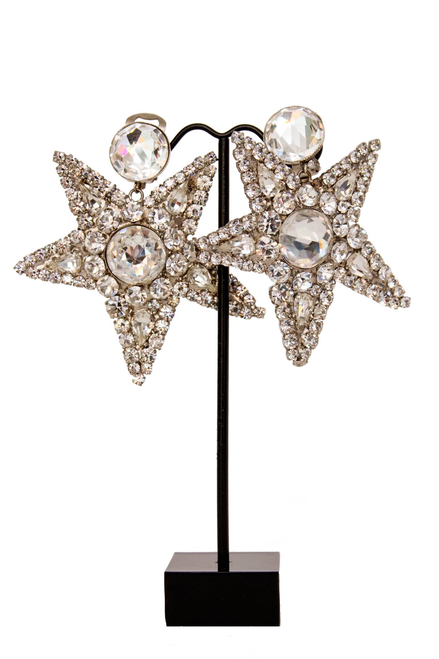 A Pair of 1980s Vintage Yves Saint Laurent Rive Gauche Clip-on Star Earrings In Good Condition In Copenhagen, DK