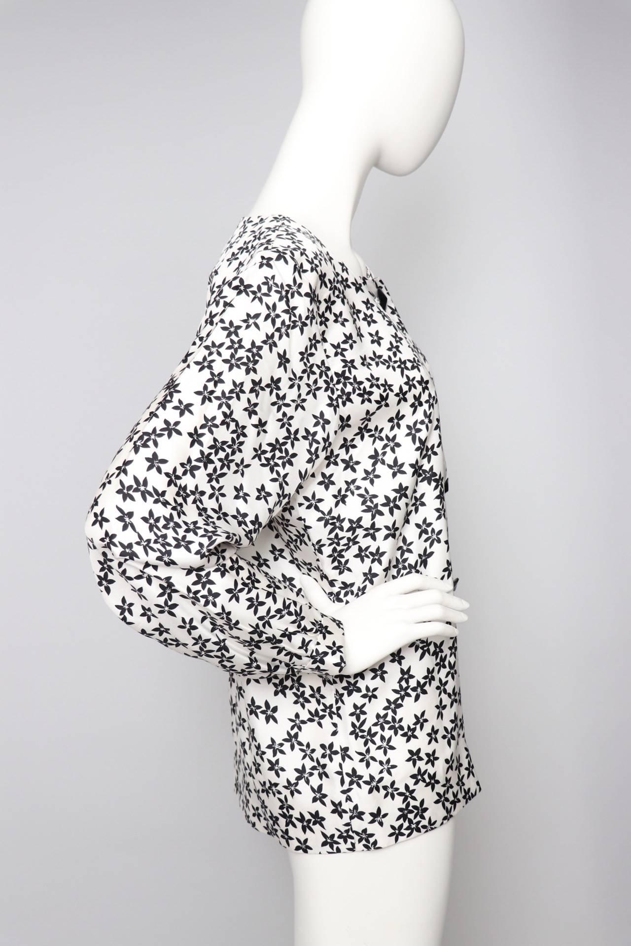 Gray A 1980s Vintage Yves Saint Laurent Rive Gauche White Silk Blouse 