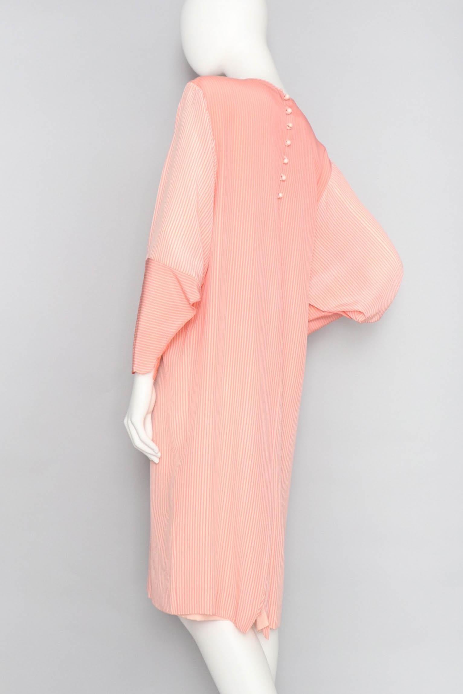 Hanae Mori Pink and White Striped Silk Dress, 1980s  In Excellent Condition In Copenhagen, DK