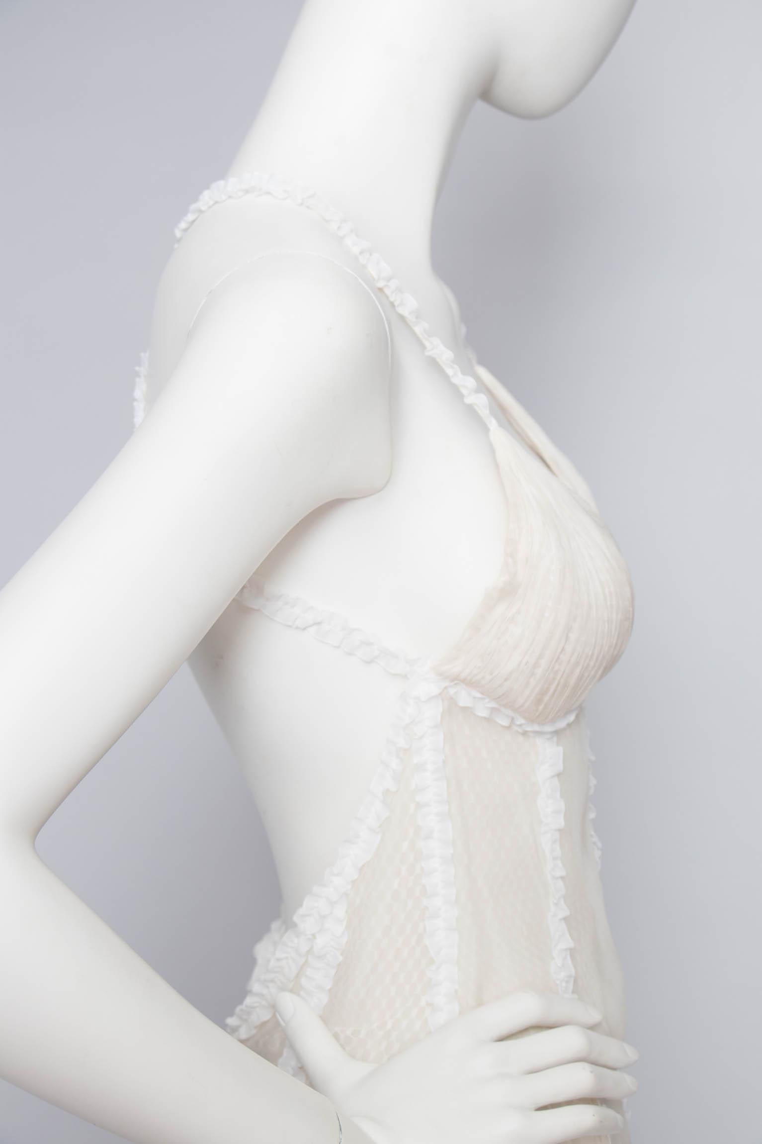 Gray A Rare 1990s Vintage Gianni Versace Couture White Lace Dress For Sale