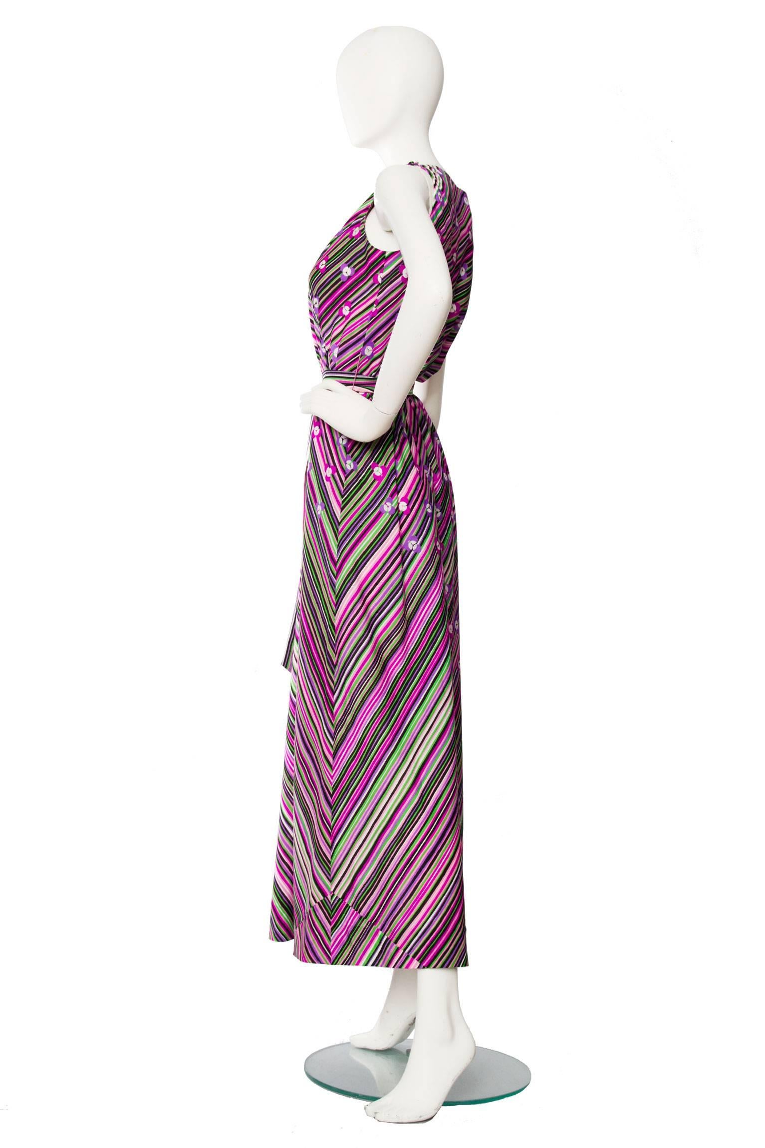 1970s Pierre Balmain Silk Dress In Good Condition For Sale In Copenhagen, DK
