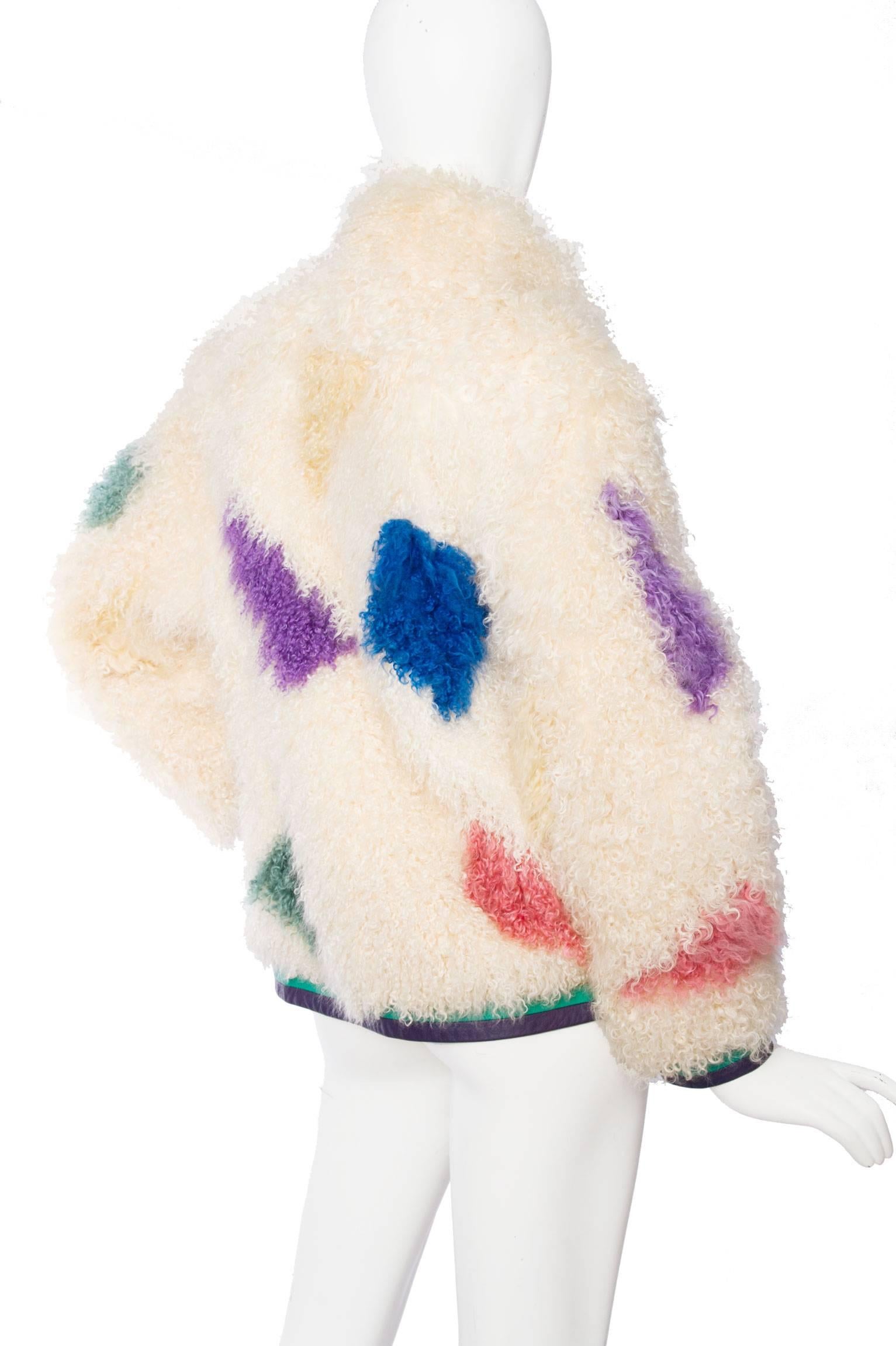 1980s White Mongolian Lamb Fur Coat W. Bright Color Splashes In Good Condition In Copenhagen, DK