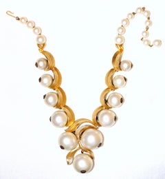 Circa 1960 Large Faux-Pearl Choker