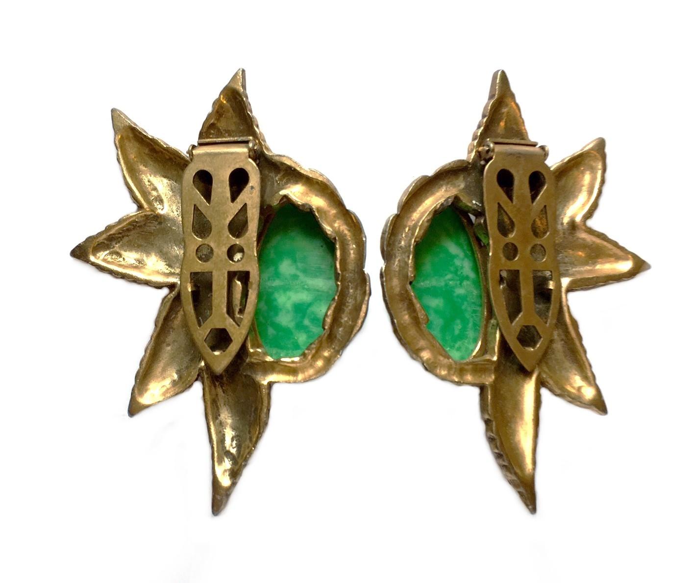 Art Deco Circa 1930s Large Green Cabochon Dress Clips, Pair  For Sale