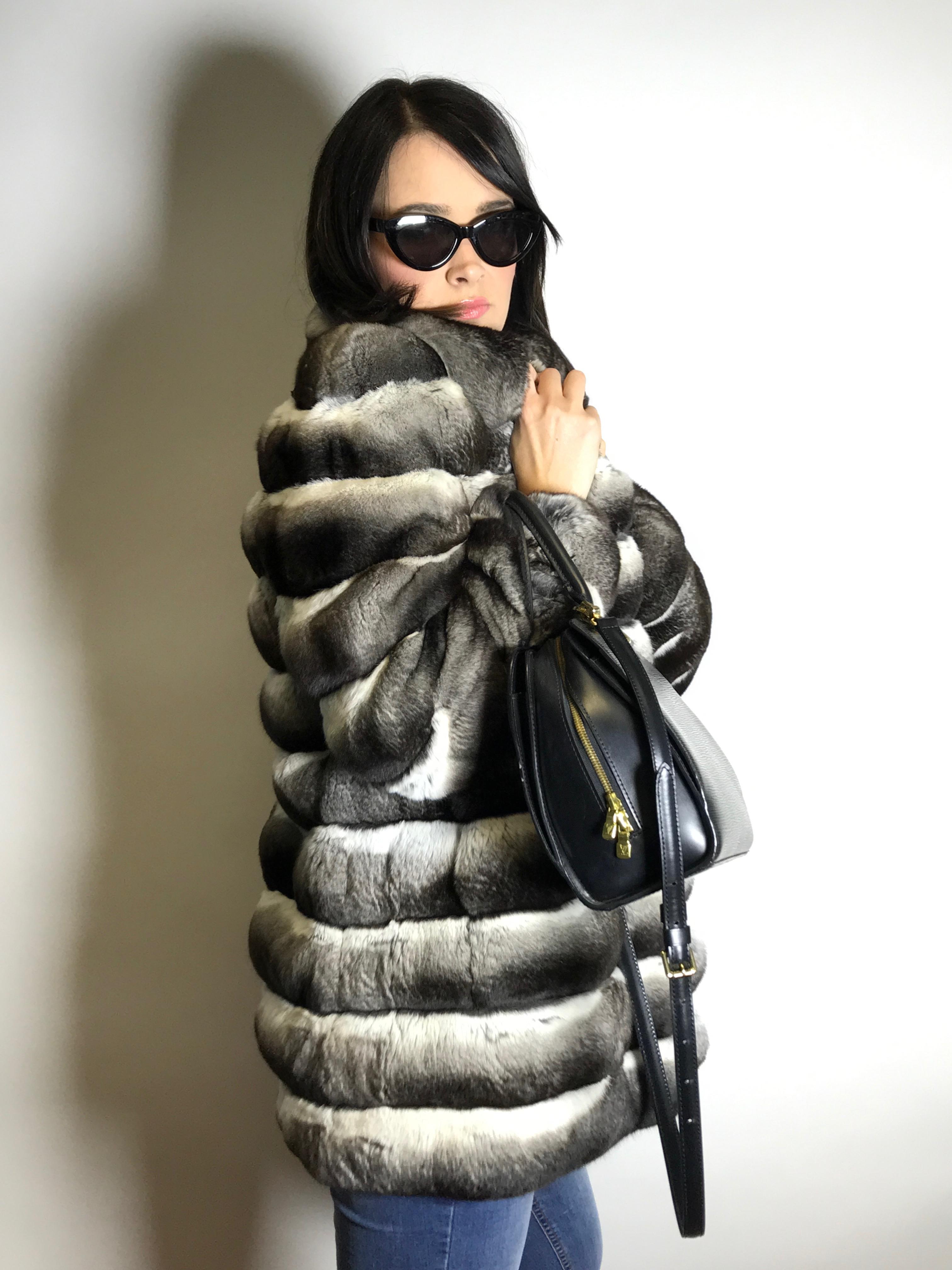 Women's Chinchilla Ladies fur jacket by SLUPINSKI. Black/white For Sale