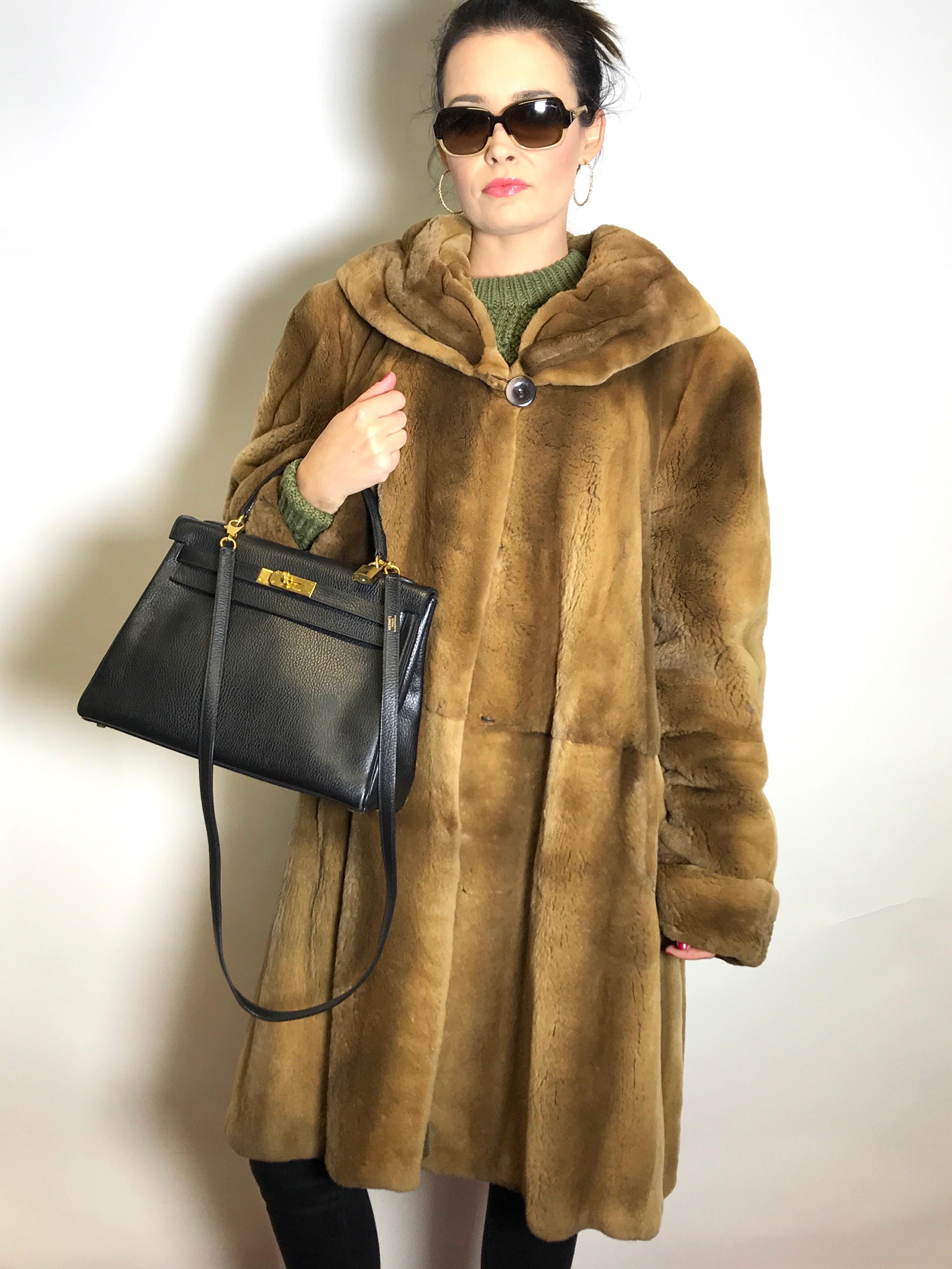 High class sheared tan mink 3/4 jacket / coat.
Exclusively made by 