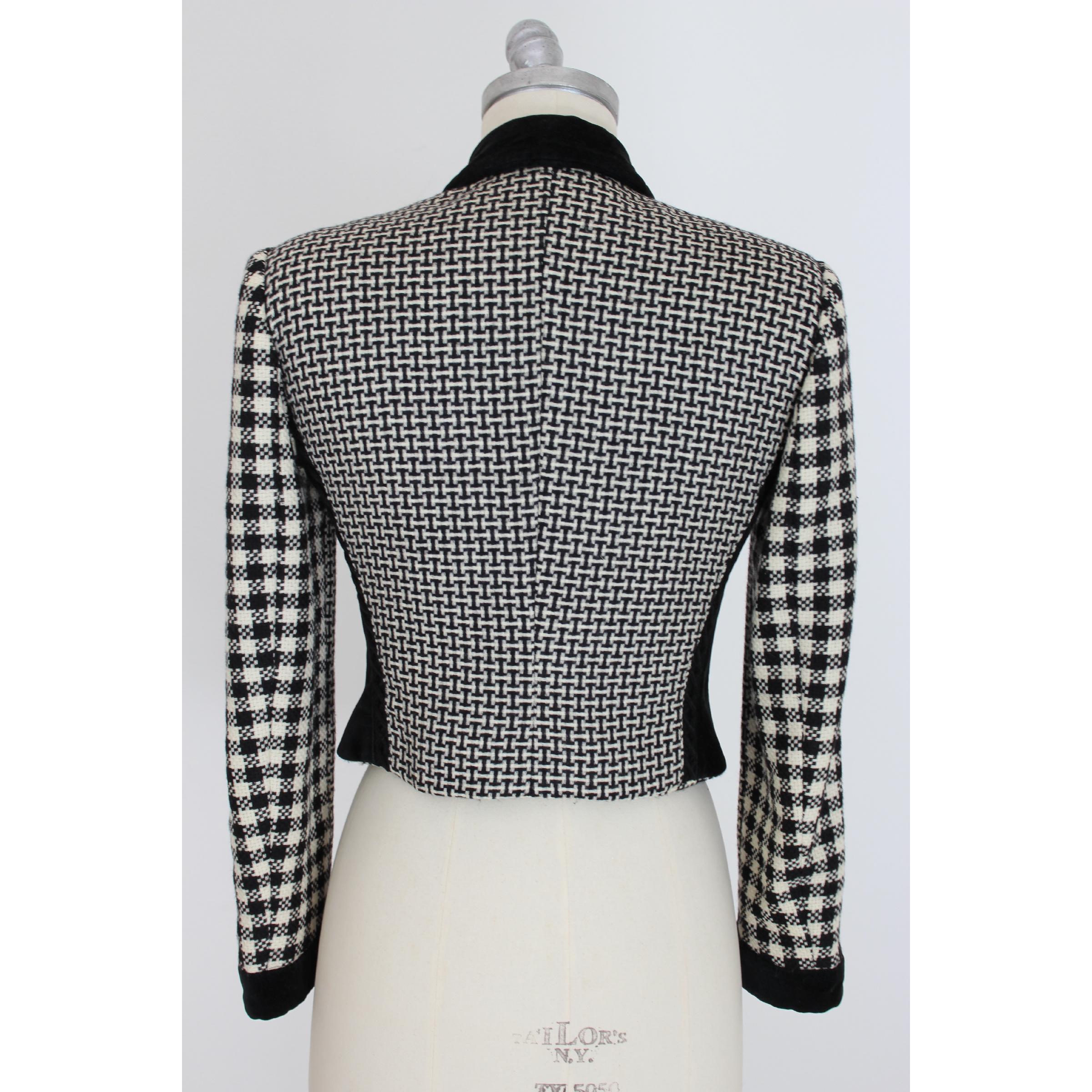 Gianni Versace Jacket Pied De Poule Wool Check Vintage Black White, 1980s In Excellent Condition In Brindisi, Bt