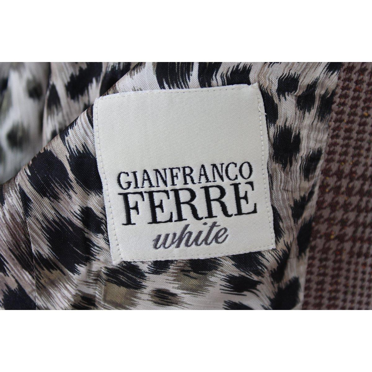 1990s Gianfranco Ferre Brown Beige Wool Silk Jacket  2
