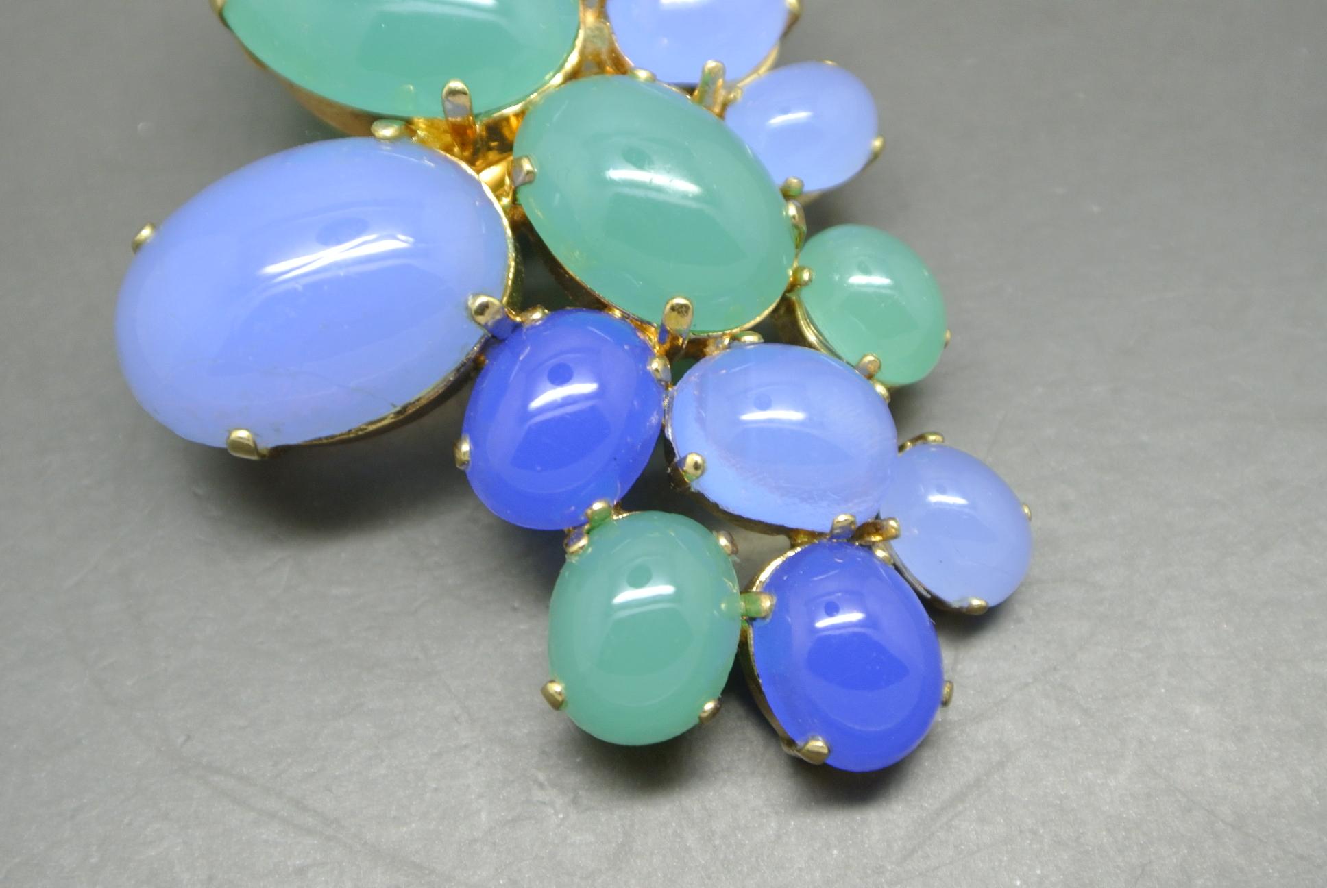 Christian Dior 1968 Blue Green Glass Geometric Shape Brooch In Good Condition For Sale In London, GB