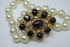 Chanel green gripoix poured glass pearl byzantine filigree pendant necklace