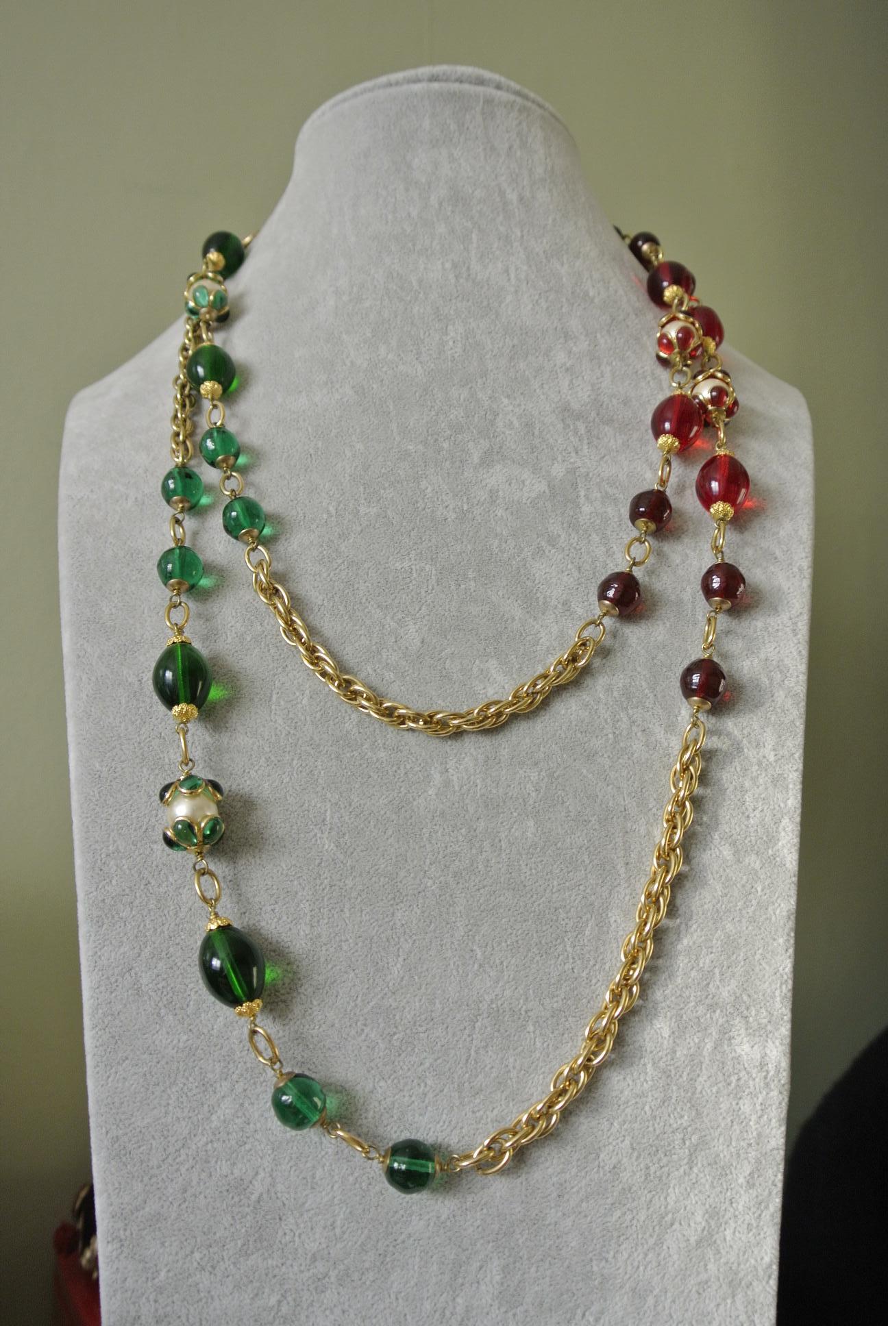 Chanel green red gripoix poured glass flower capped faux pearl chain necklace 3