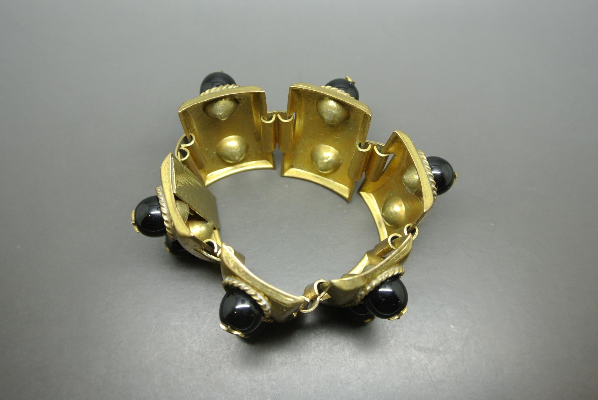 Schiaparelli by Max Boinet black glass star gold-tone bracelet For Sale 2