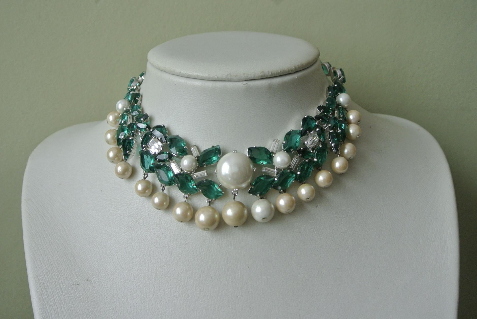 Christian Dior 1960 green irregular crystal faux pearl drop  Necklace 3