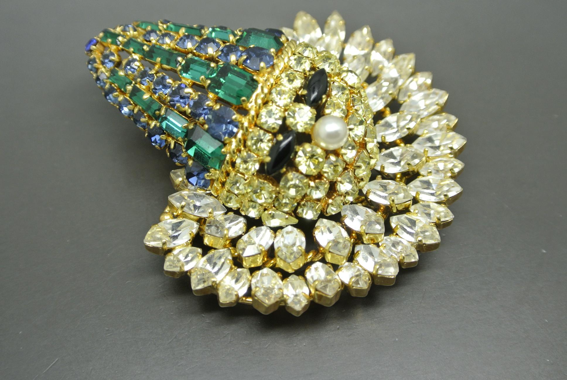 Artist Christian Dior 1966 Green Crystal Large Circus Clown Brooch For Sale