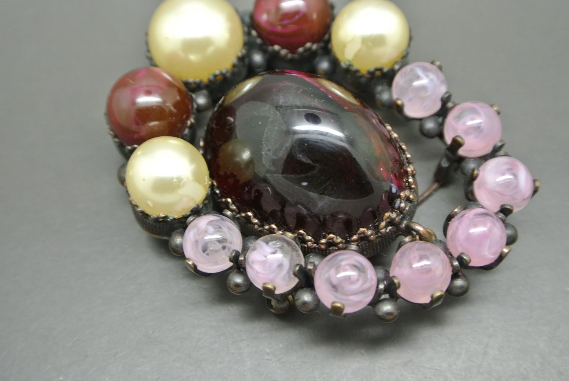 Artist Christian Dior 1960 Red Large Cabochon Stone faux pearl Couture Brooch For Sale