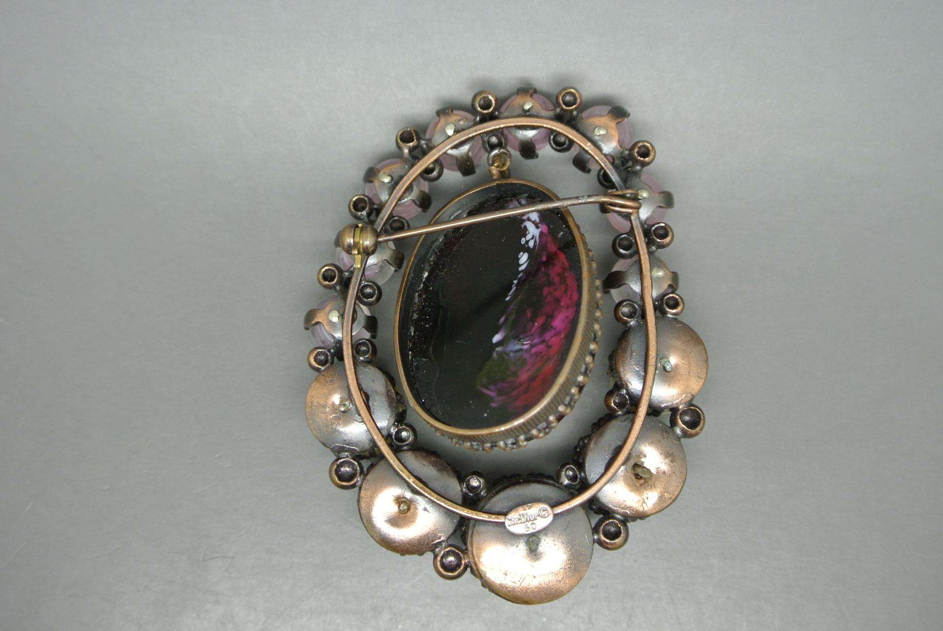 Women's or Men's Christian Dior 1960 Red Large Cabochon Stone faux pearl Couture Brooch For Sale