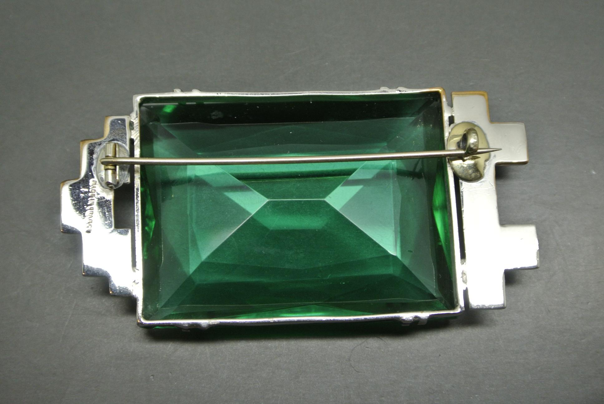 Artist French 1950s made in france Art Deco Green large Glass Brooch For Sale