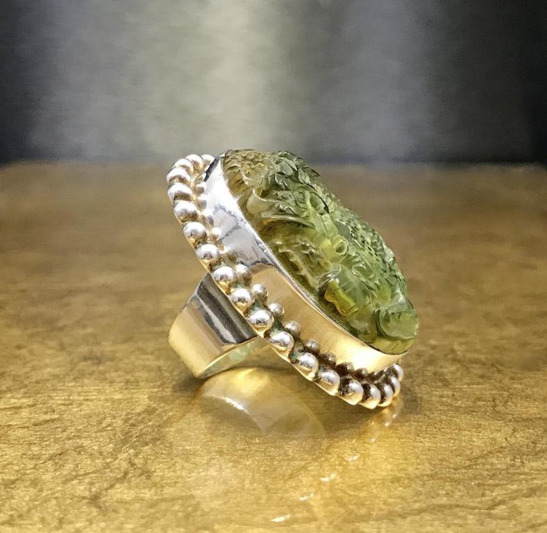 Women's or Men's Vintage 1970s Retro Carved Jade Dragon Sterling Silver Mens Christmas Gift Ring For Sale
